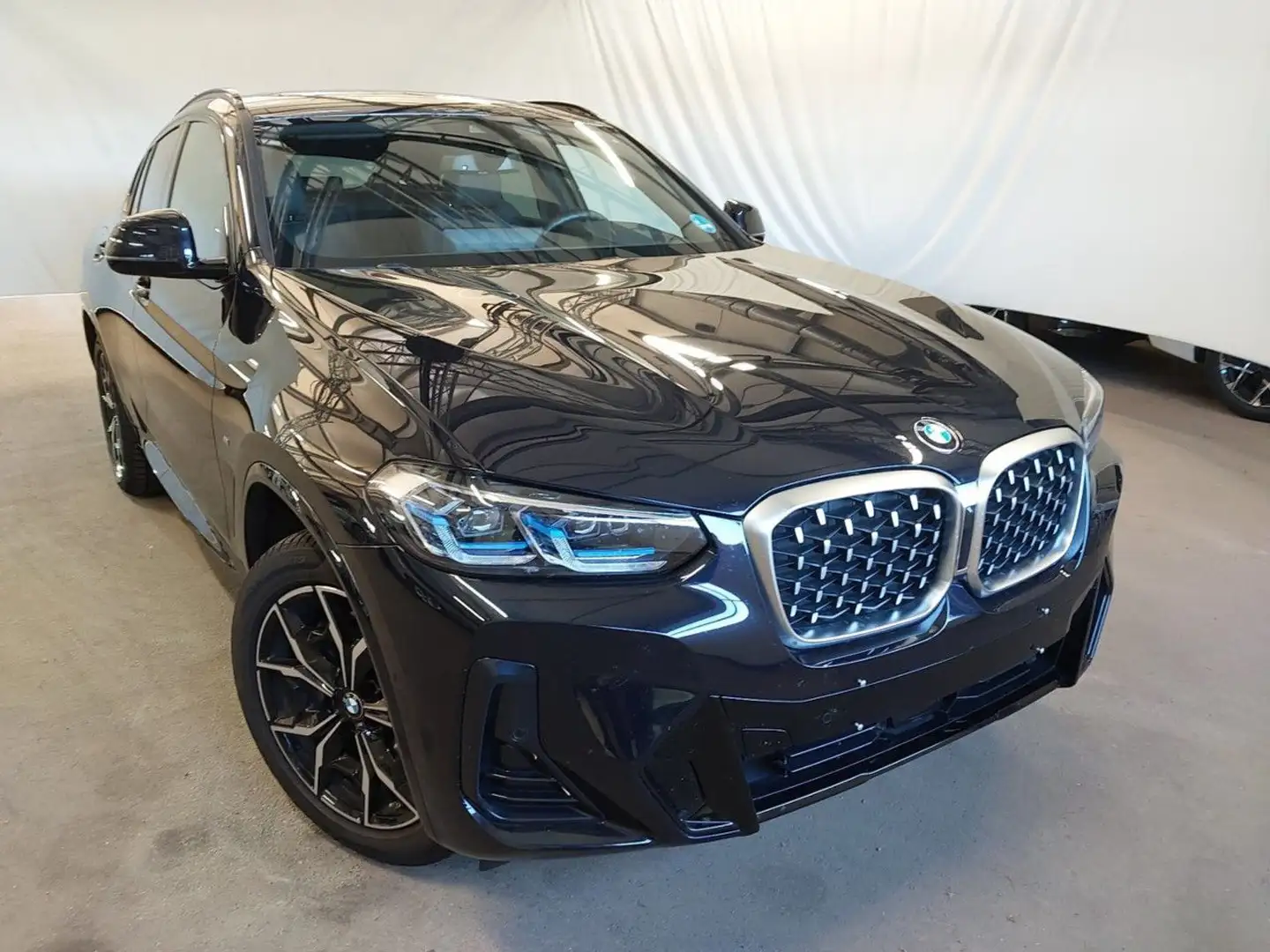 BMW X4 x30i M Sport HUD ACC PanoD.Laser Kamera AHK19 Schwarz - 2