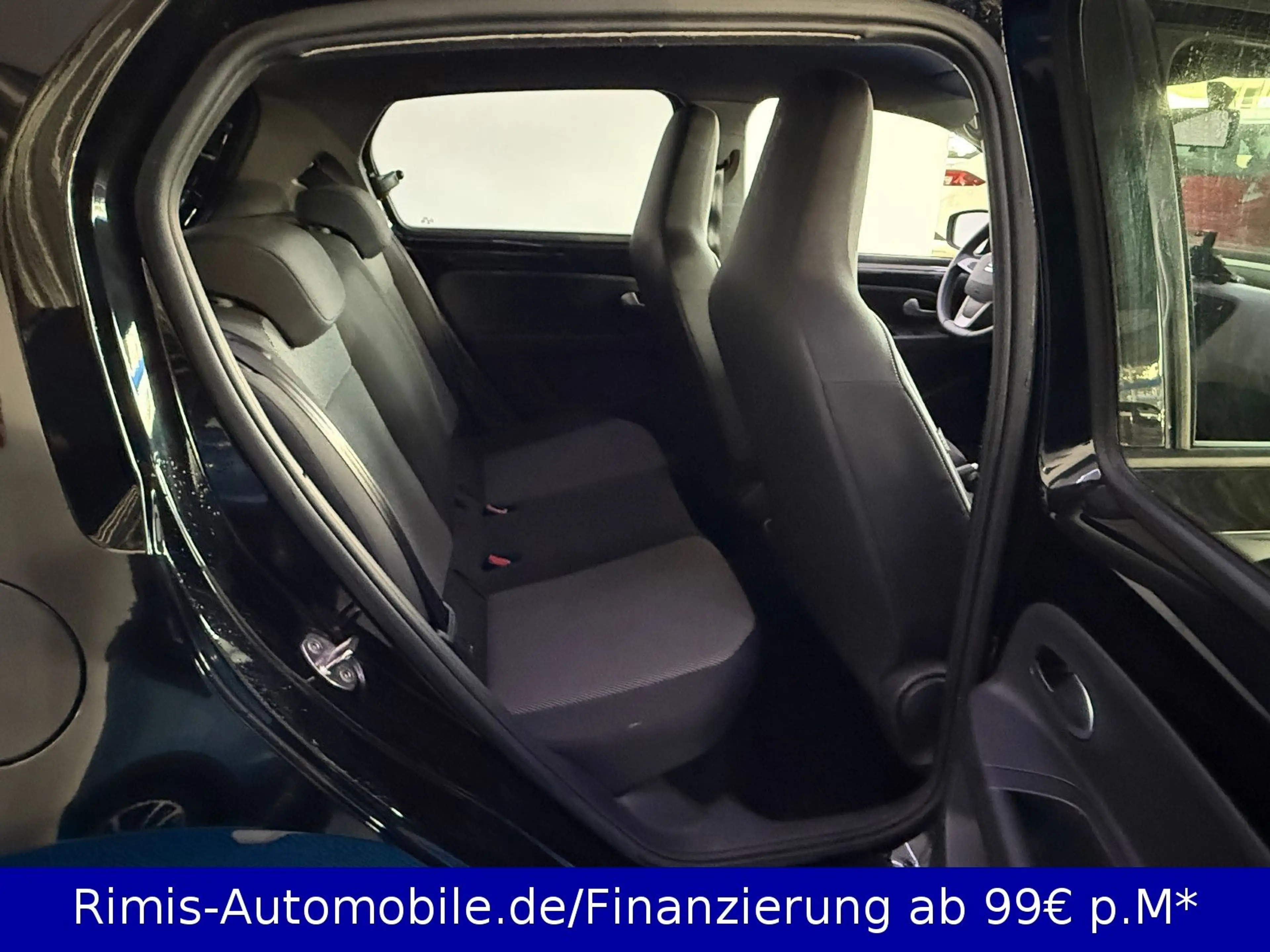 SEAT Mii Chic Bluetooth Sitzheizung Klima 75PS Alu — photo 14