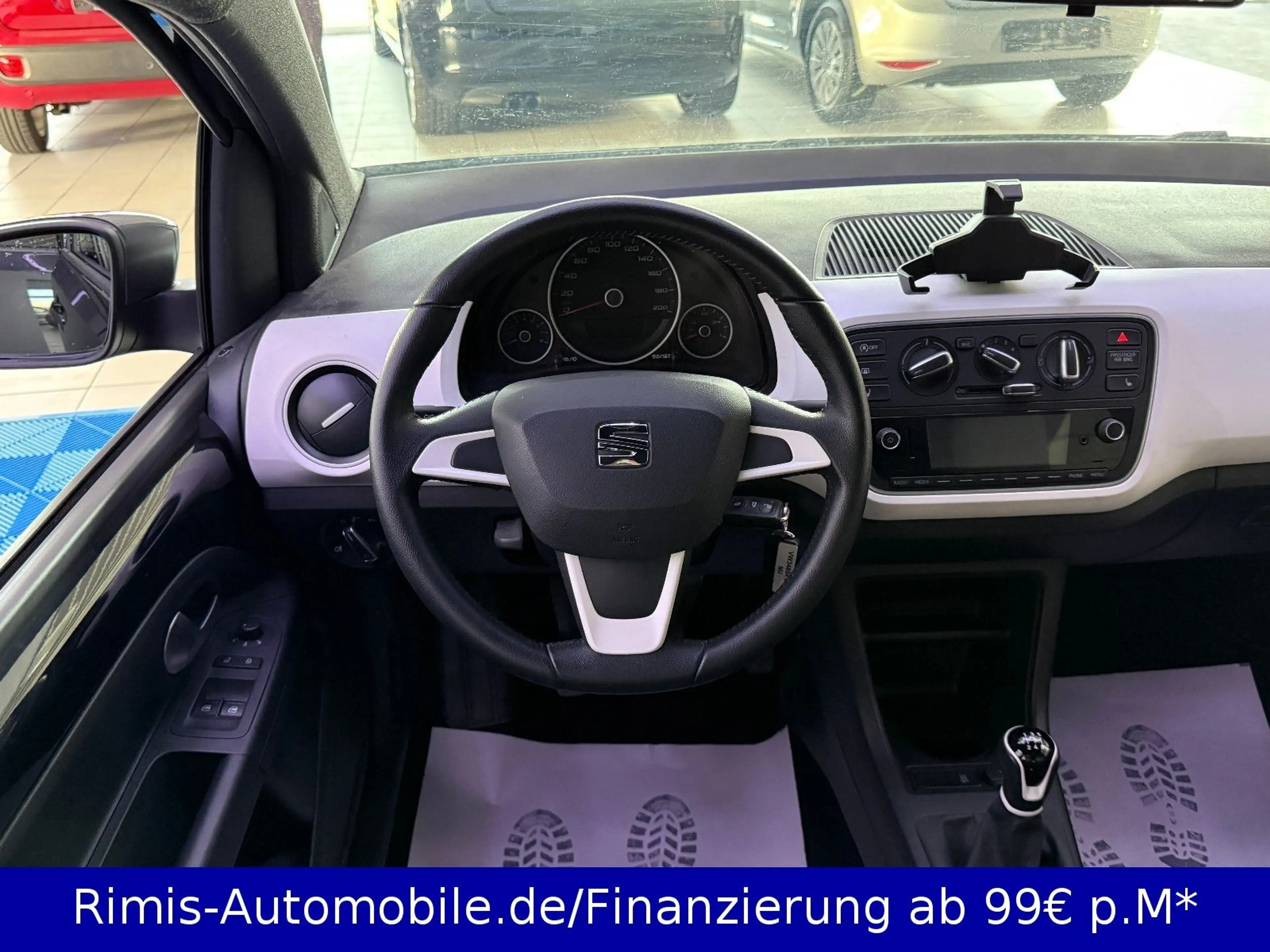 SEAT Mii Chic Bluetooth Sitzheizung Klima 75PS Alu — photo 10