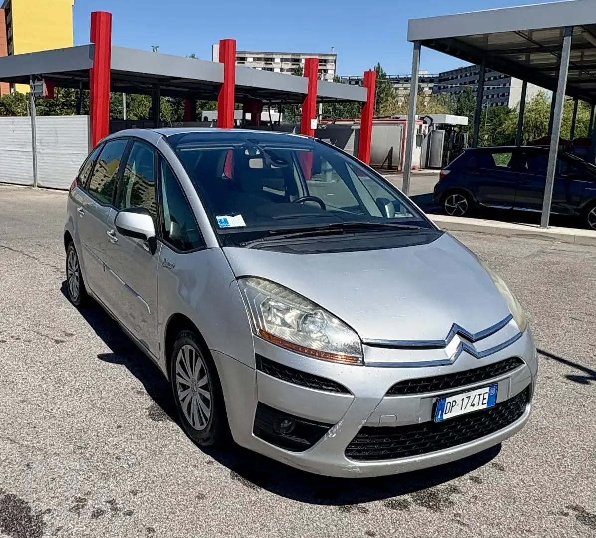 Citroen C4 Picasso 1.6HDi 110cv elegance 80kw OK NEOPAT. - 1