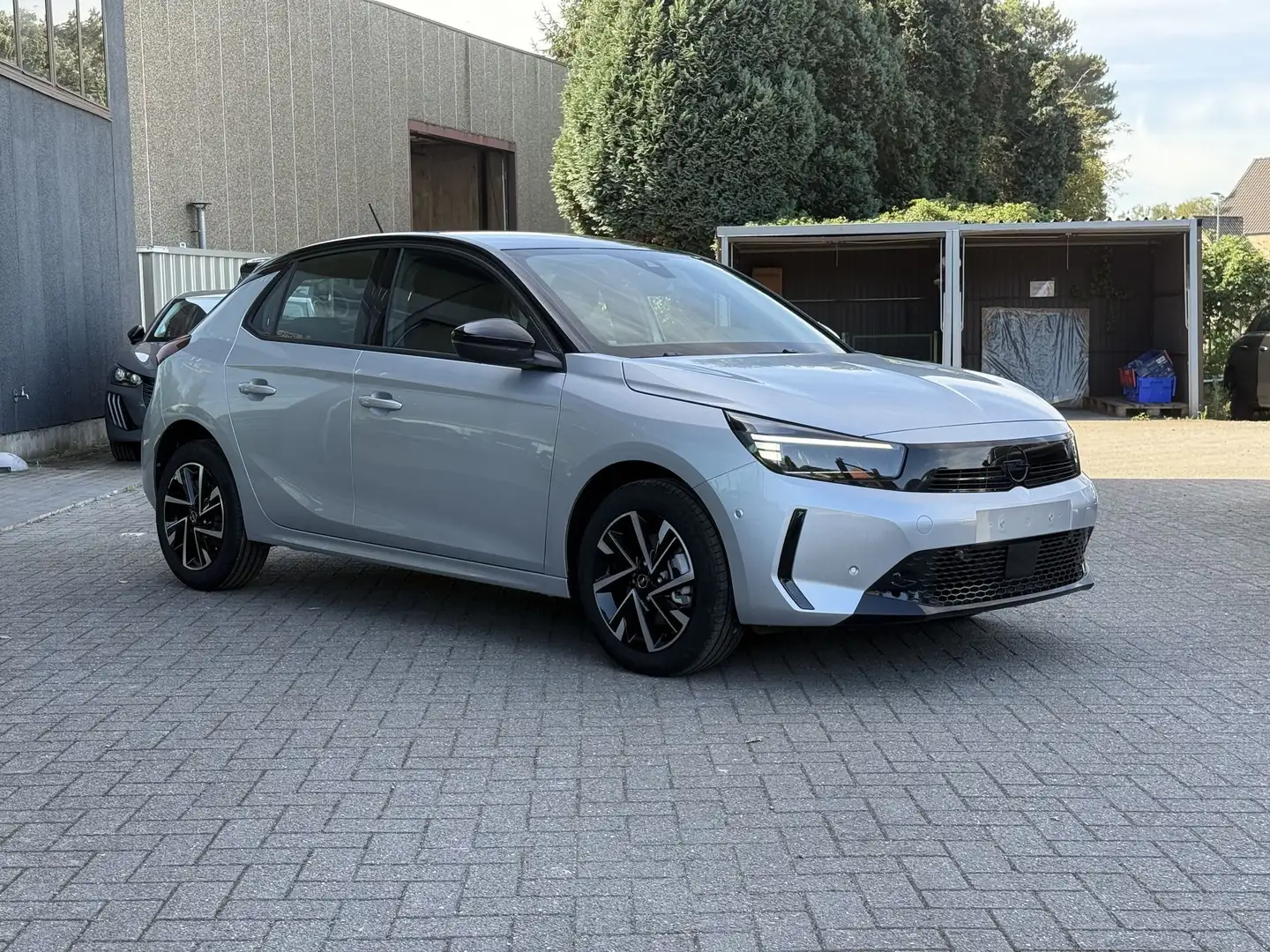 Opel Corsa GS 1.2T Hybrid *CarPlay*Camera*Adaptive Cruise* Argent - 2