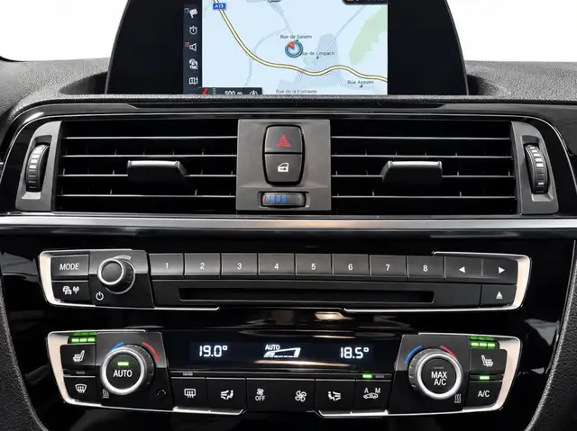 BMW 1 Series view 9
