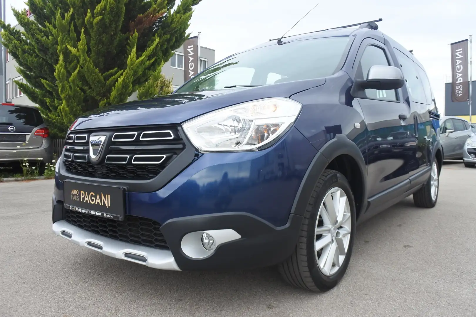 Dacia Dokker Dokker Carisma Blue dCi 95/NAVI/KAMERA/AHK/ - 1