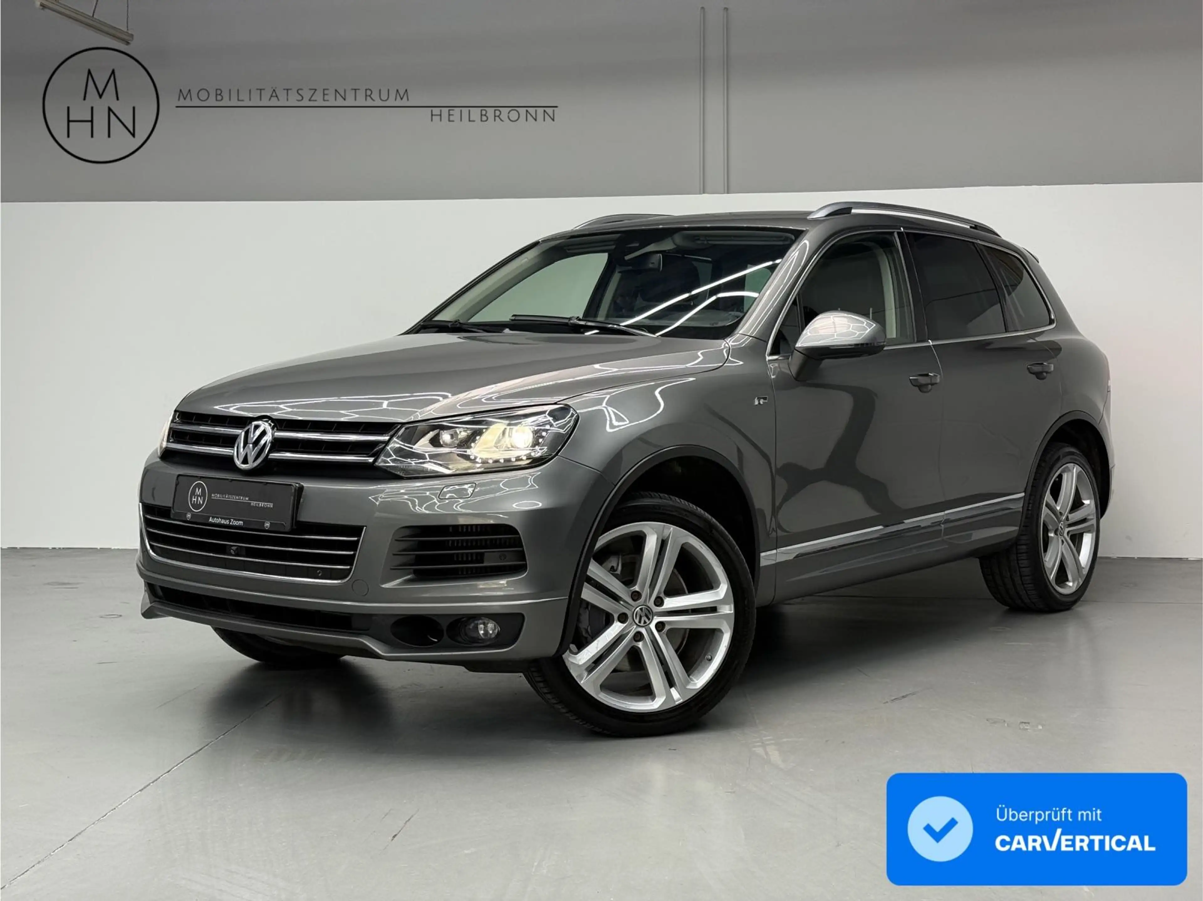 Volkswagen Touareg 4,2 TDI V8 R-LINE ACC*TOTW*SPUR*DYN*360°