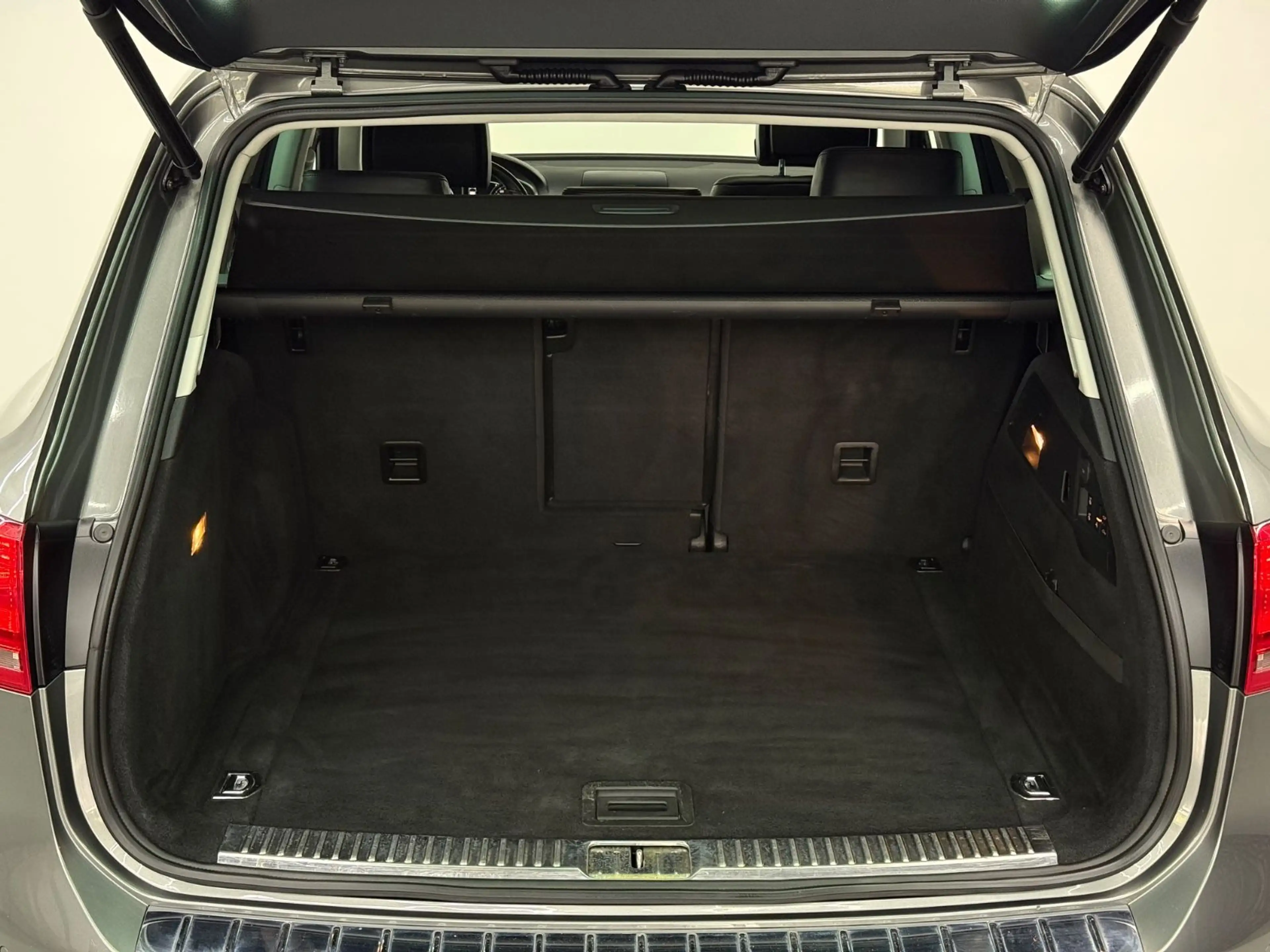 Volkswagen Touareg 4,2 TDI V8 R-LINE ACC*TOTW*SPUR*DYN*360° — photo 12