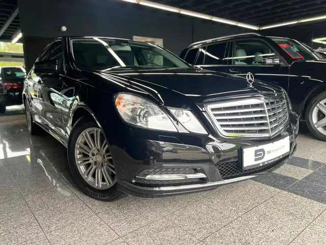Mercedes-Benz E 200 E 200 CGI BlueEfficiency Elegance (nur 60.201KM)