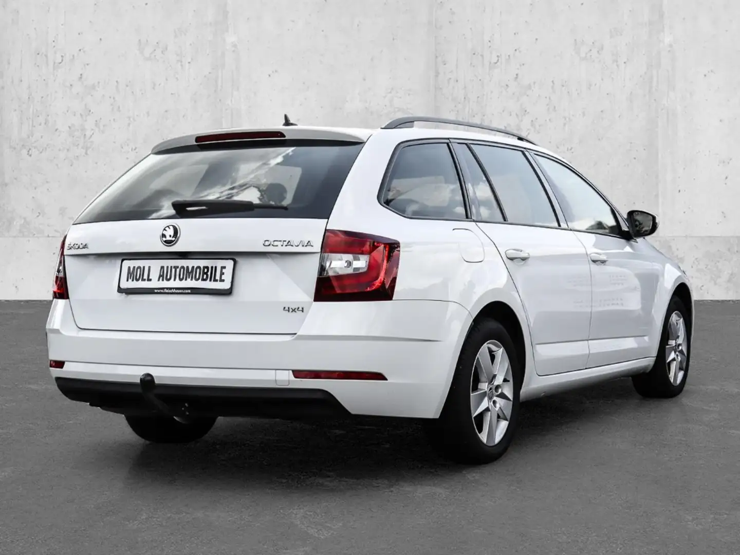 Skoda Octavia Combi Ambition 4x4 2.0 TDI DSG LED Blendfreies Fer Weiß - 2