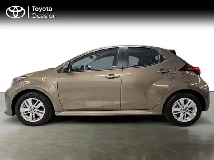 Toyota Yaris Cross 1.5 120H Active Tech 2022, foto 3