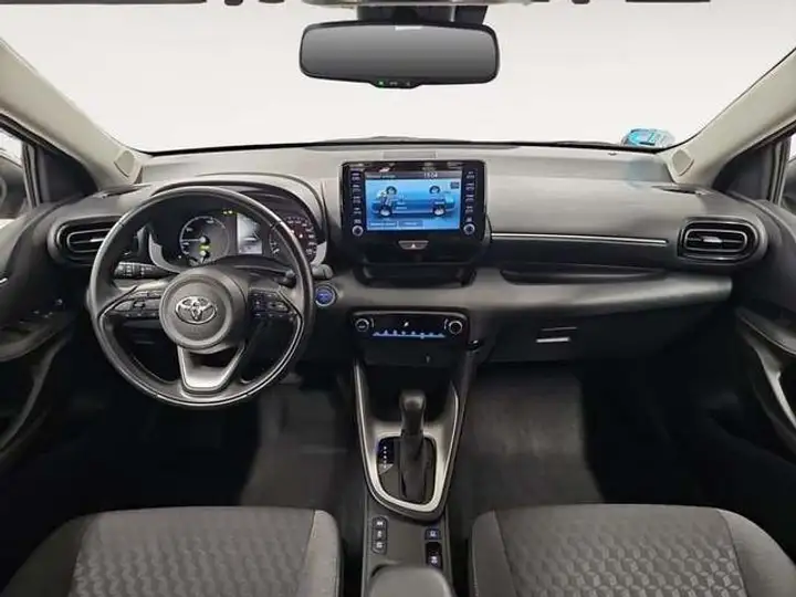 Toyota Yaris Cross 1.5 120H Active Tech 2022, foto 8