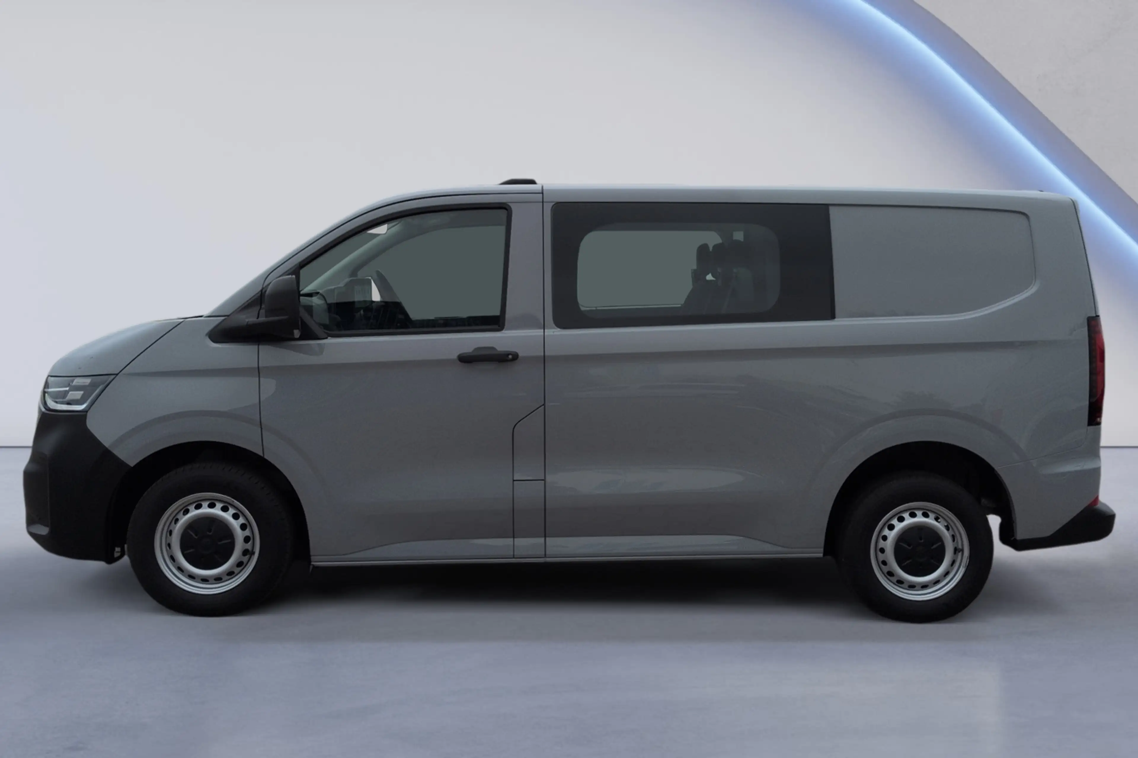 Volkswagen T7 Caravelle Kasten Plus 2.0 TDI 4MO AHK+SH+NAVI+MATRIX+ — photo 3