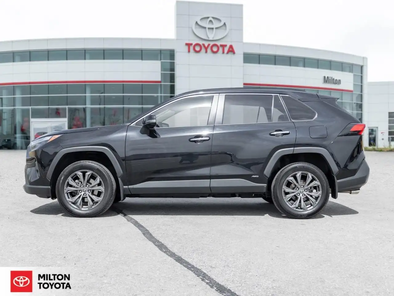 Toyota RAV 4 снимка Toyota RAV 4