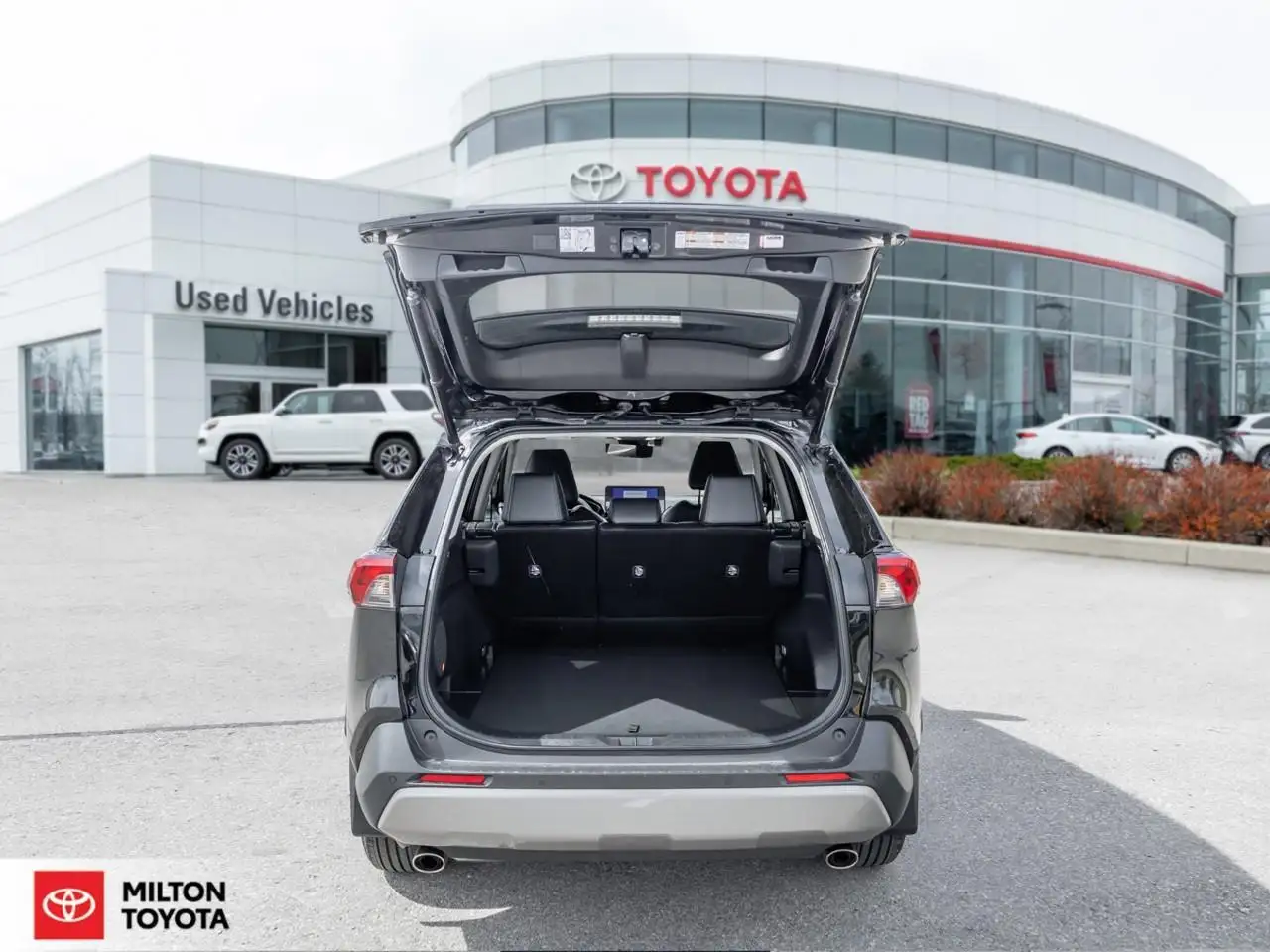 Toyota RAV 4 снимка Toyota RAV 4