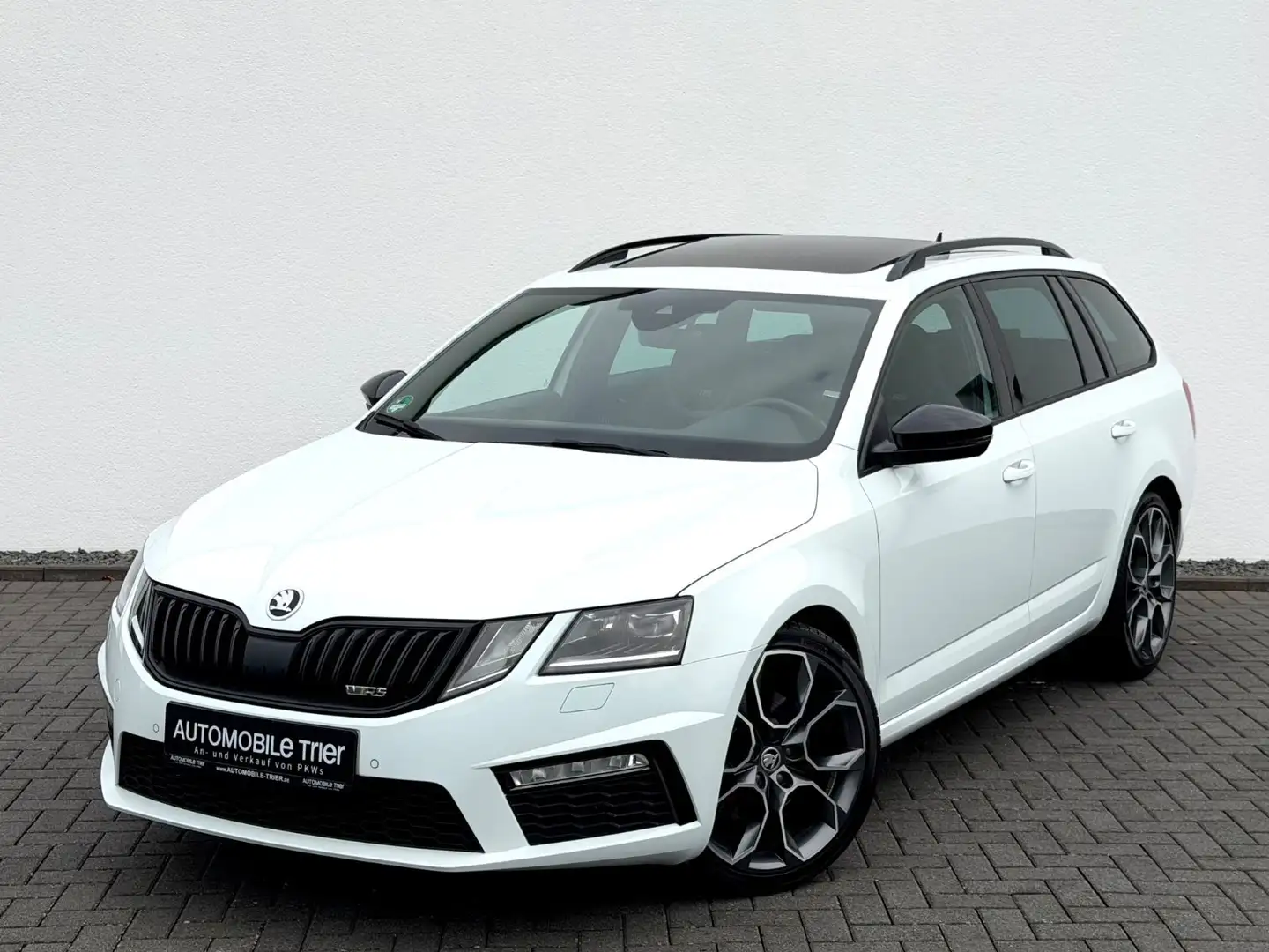 Skoda Octavia Combi RS 2.0 TDI DSG /PANO/LED/ACC/CAM/ Biały - 1
