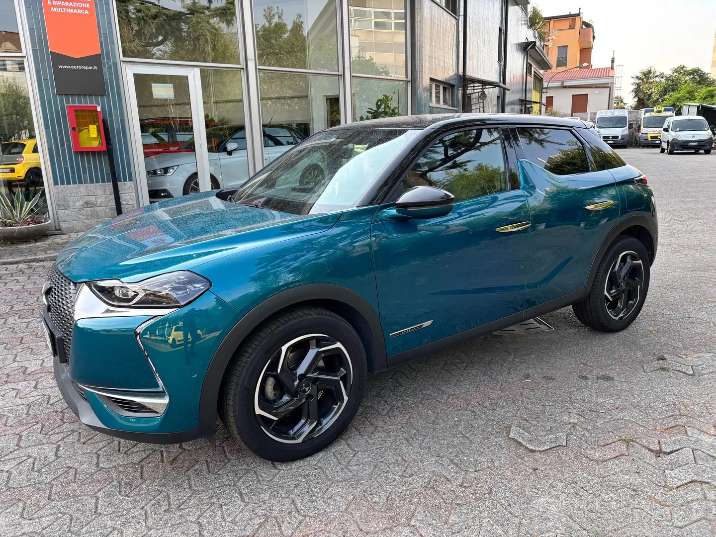 DS Automobiles DS 3 Crossback 1.2 Puretech So Chic 155 CV Automatica IVA ESPOSTA Azul - 1
