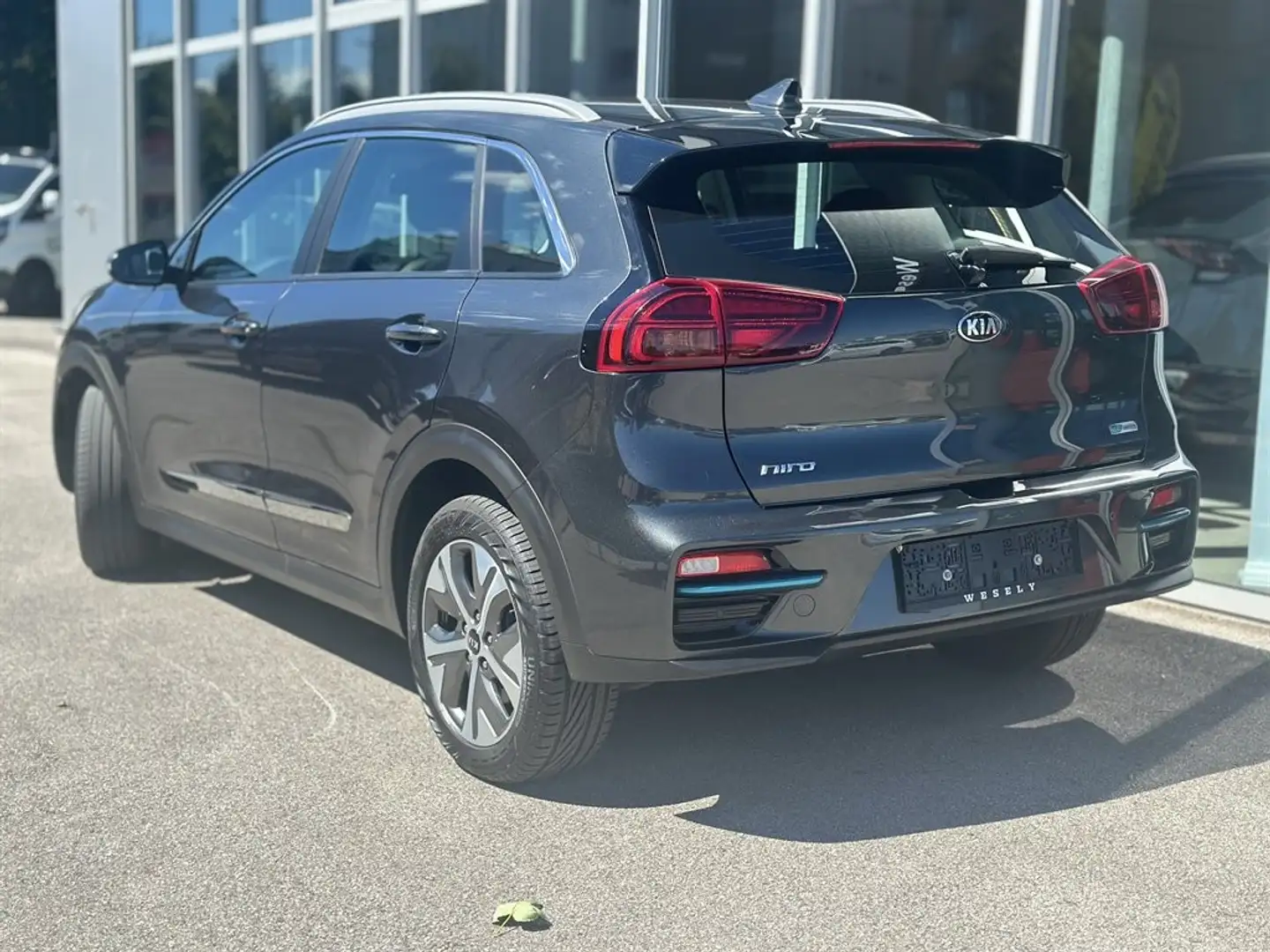 Kia e-Niro Niro EV 64kWh long Range Silber Aut. Grigio - 2