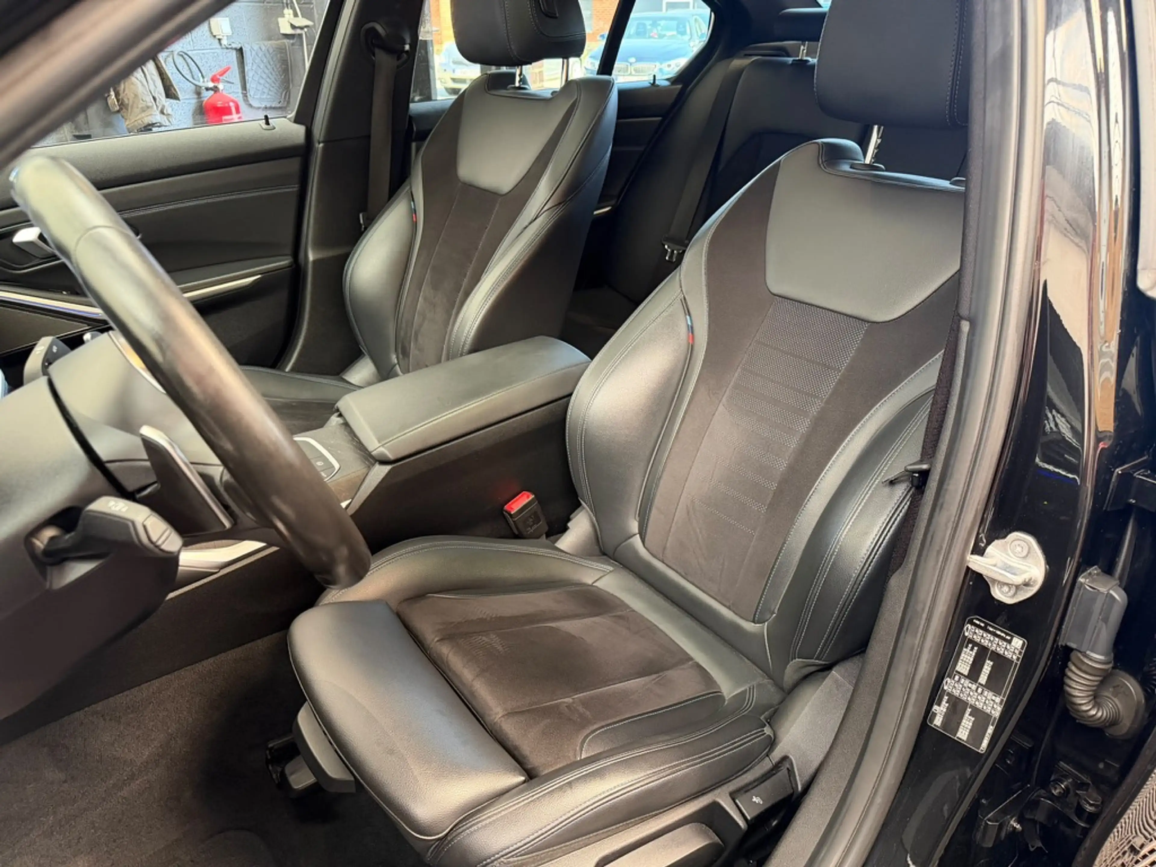 BMW 330 Gran Turismo 330iAS OPF — photo 9