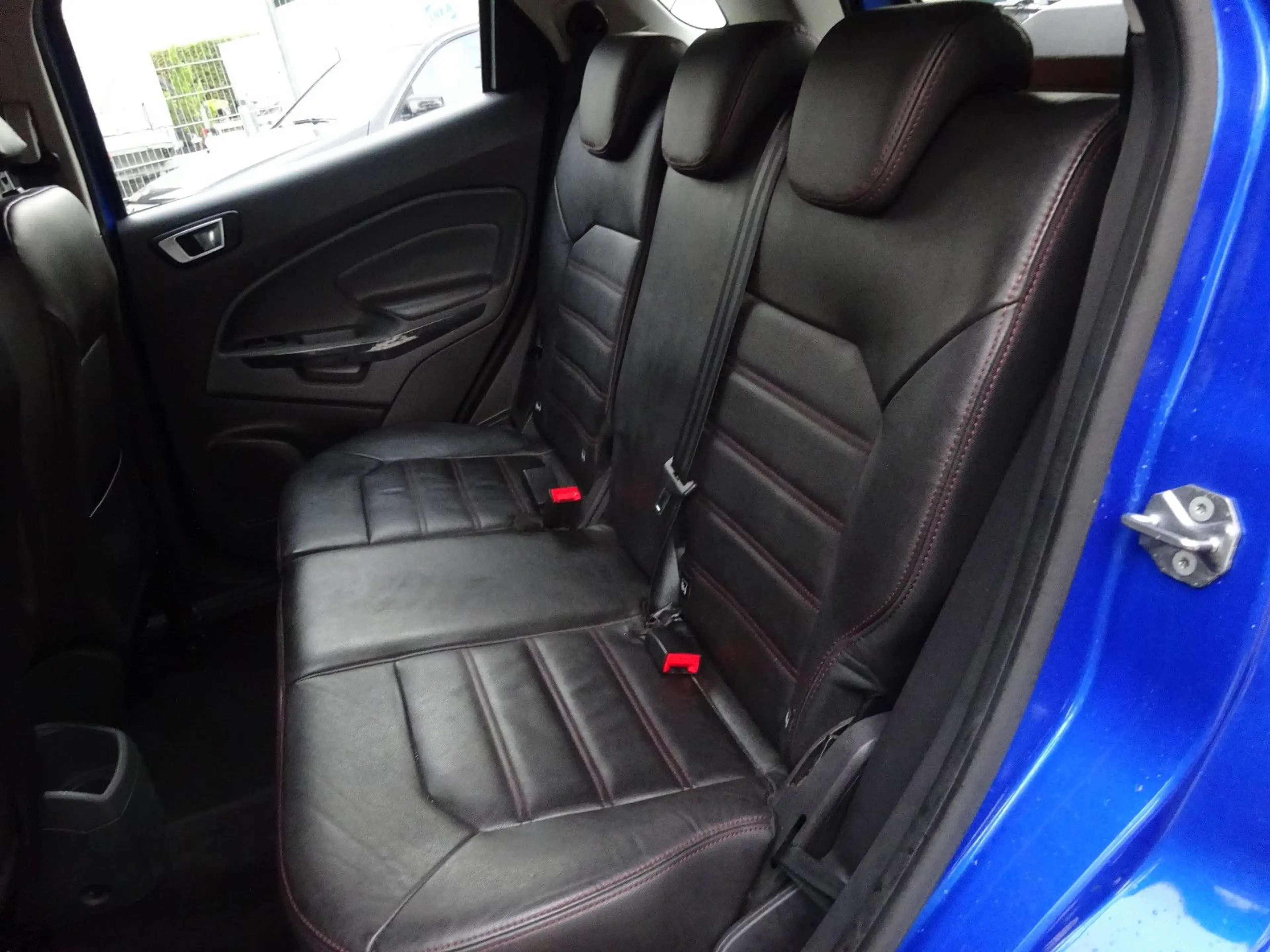 Ford EcoSport Titanium/ Neu Zahnriemen /Leder/Klimaau — photo 10