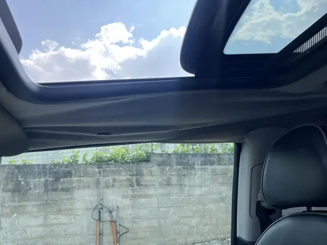 Mini Cooper Cooper view 15