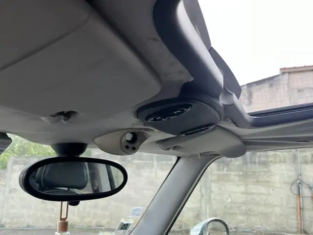 Mini Cooper Cooper view 14