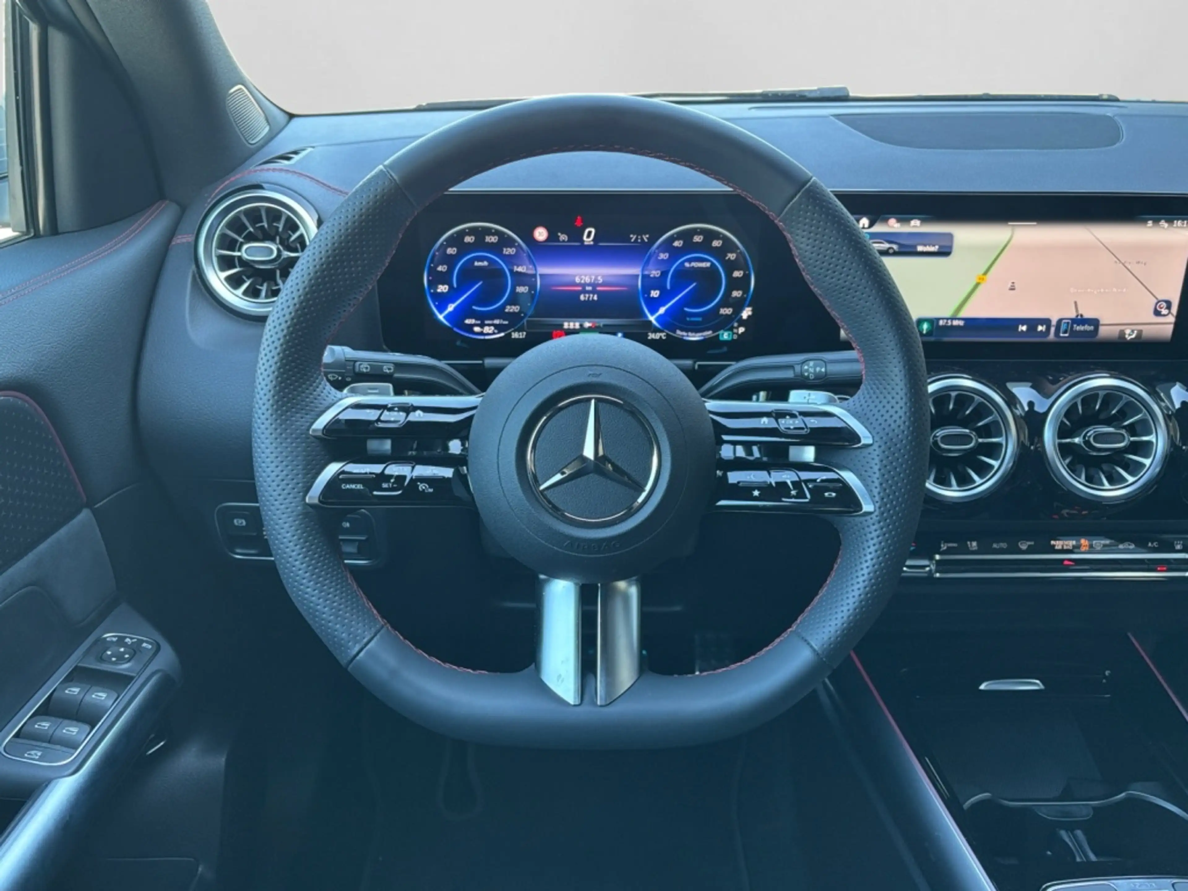 Mercedes-Benz EQA 250 + AMG|AMBIENTE|MBUX|SHZ|360°|KAM|LED|SHZ — photo 10
