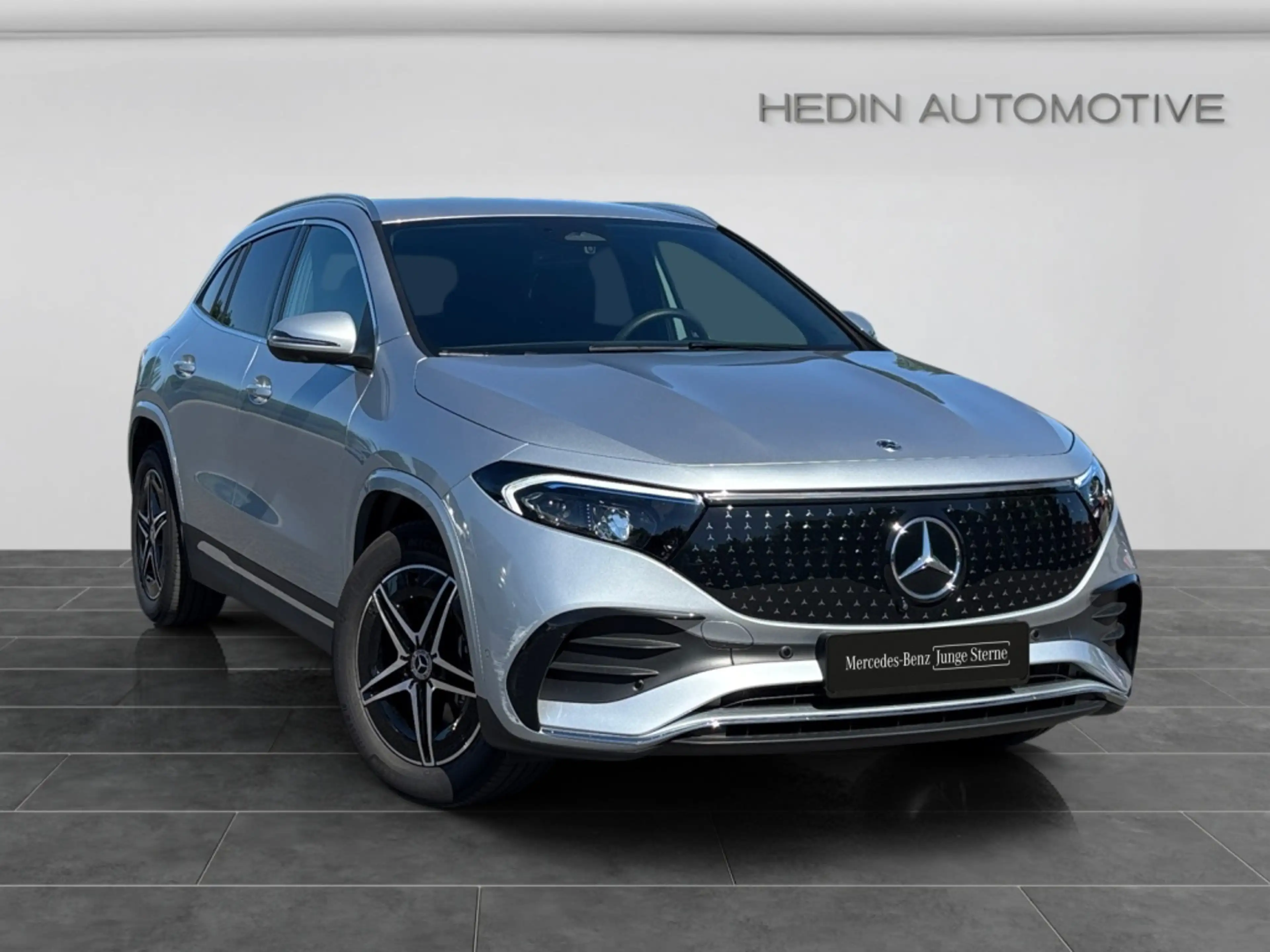Mercedes-Benz EQA 250 + AMG|AMBIENTE|MBUX|SHZ|360°|KAM|LED|SHZ — photo 6
