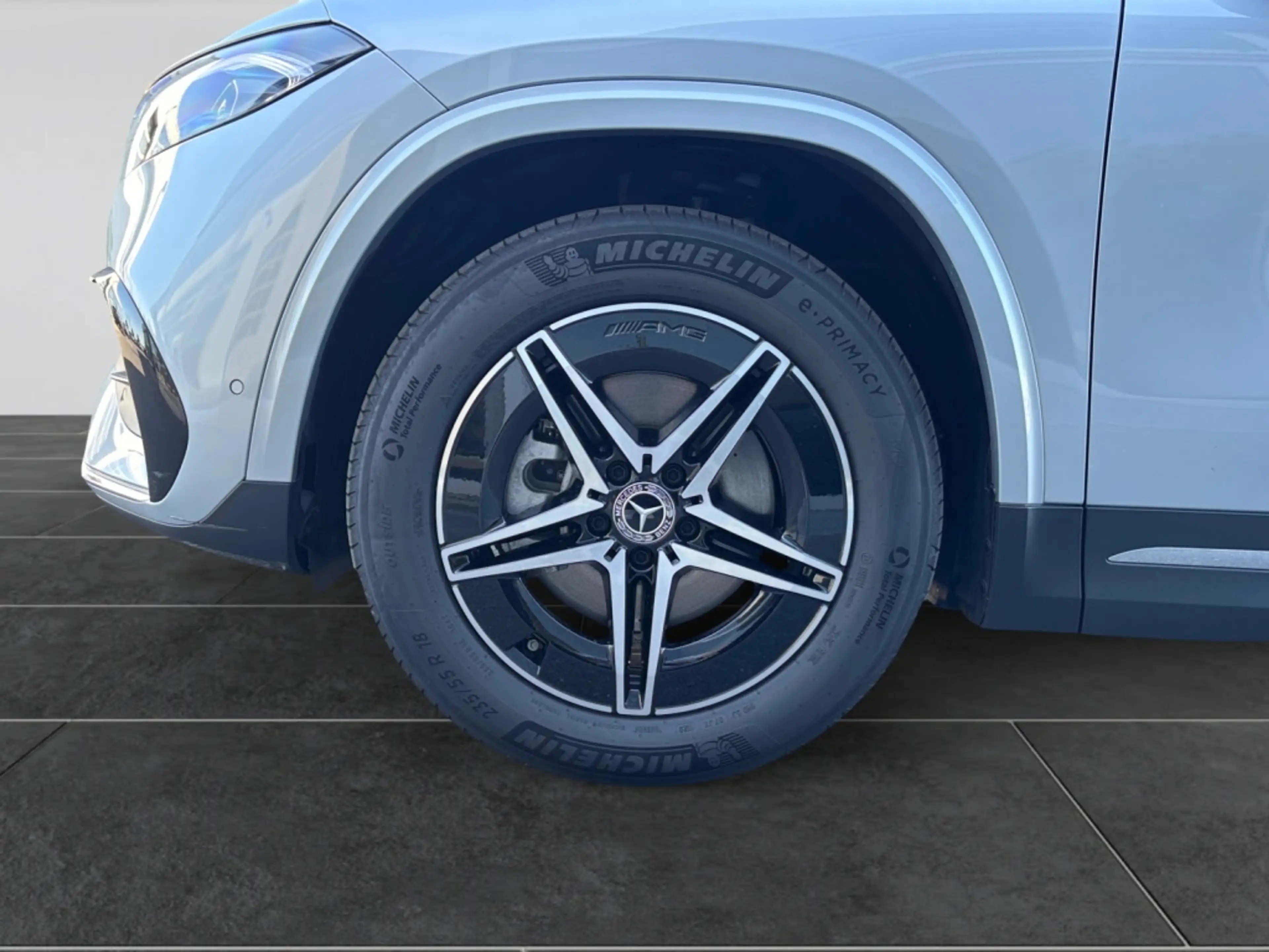 Mercedes-Benz EQA 250 + AMG|AMBIENTE|MBUX|SHZ|360°|KAM|LED|SHZ — photo 12