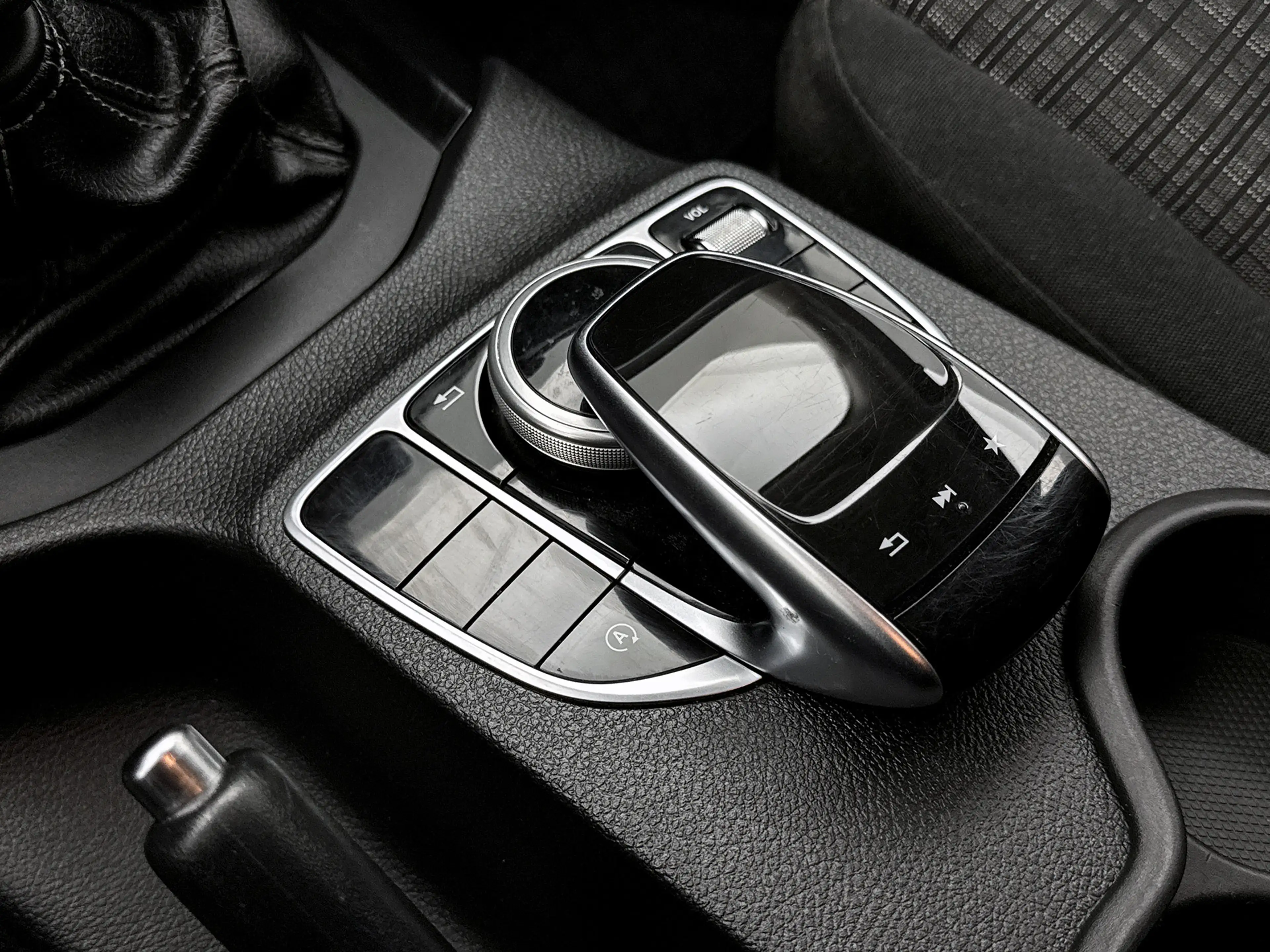 Mercedes-Benz X 220 d 4-MATIC Pure Roll-cover 3.5t trekhaak Camera Sto — photo 39