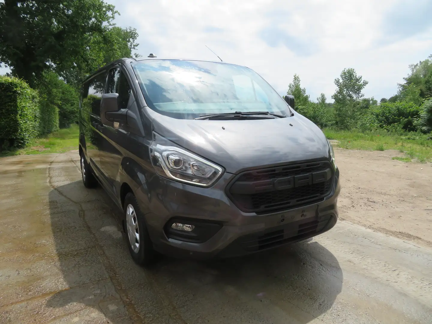 Ford Transit Custom 2.0tdci TREND Gris - 1