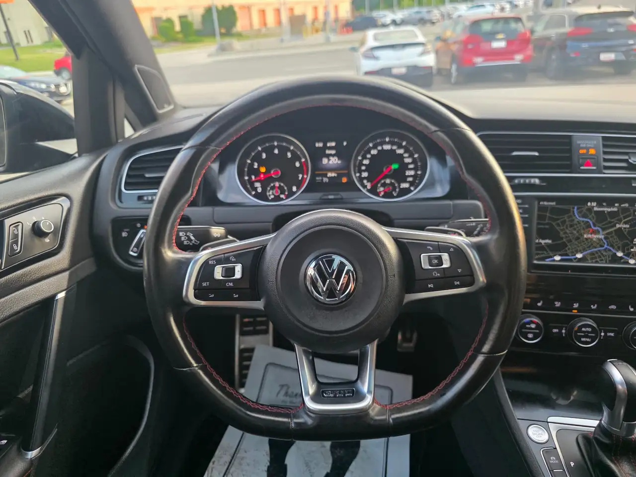 Volkswagen Golf GTI photo Volkswagen Golf GTI