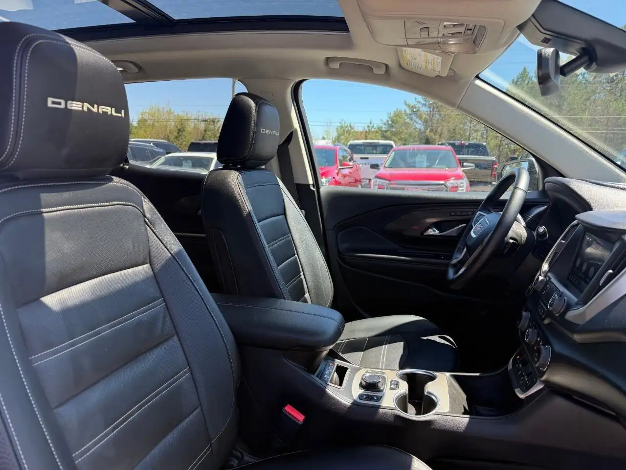 GMC Terrain снимка GMC Terrain