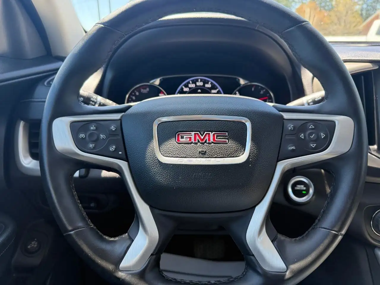 GMC Terrain снимка GMC Terrain