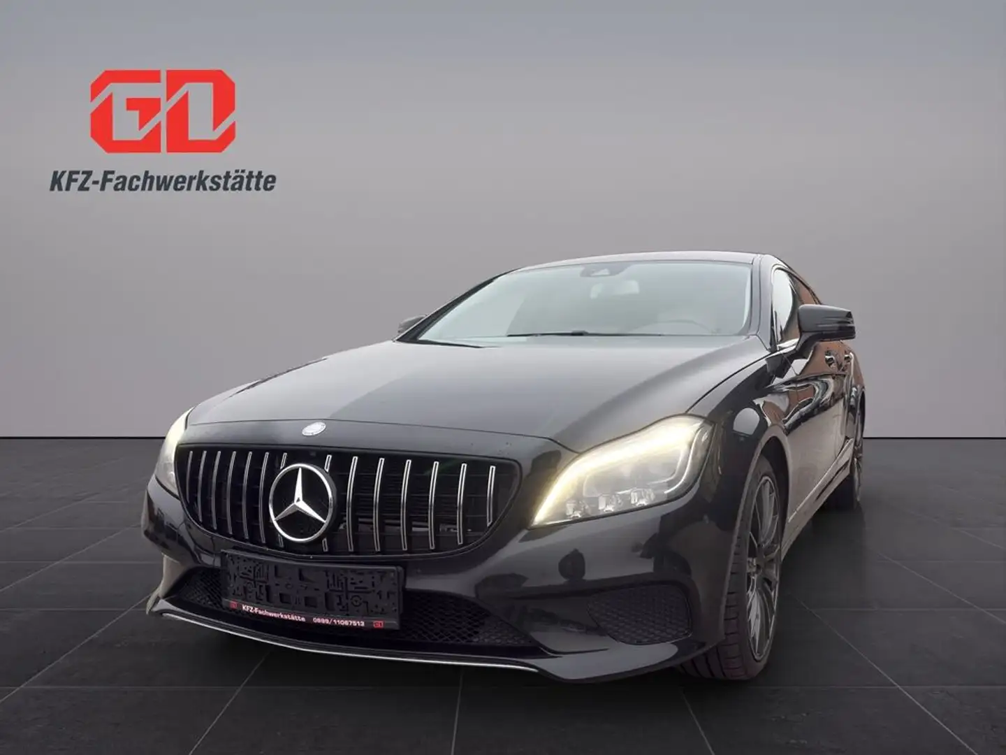 Mercedes-Benz CLS 350 BlueTEC / d 4Matic,Privat.. Schwarz - 1