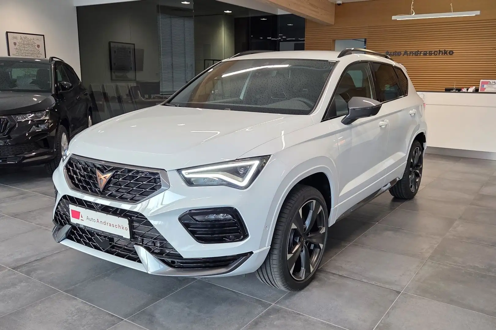 CUPRA Ateca 2.0 TSI DSG 4Drive 19" AHK ACC 5J.Garantie Weiß - 1