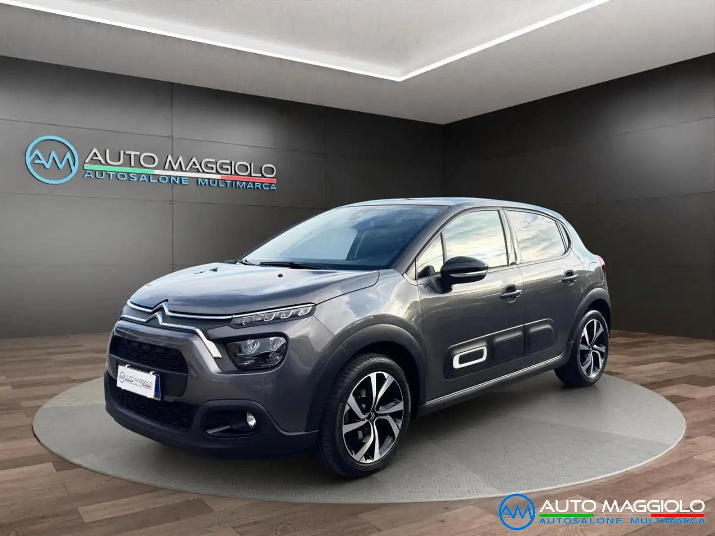 Citroen C3 1.2 PureTech 110 CV S&S Shine PREZZO REALE Grau - 1
