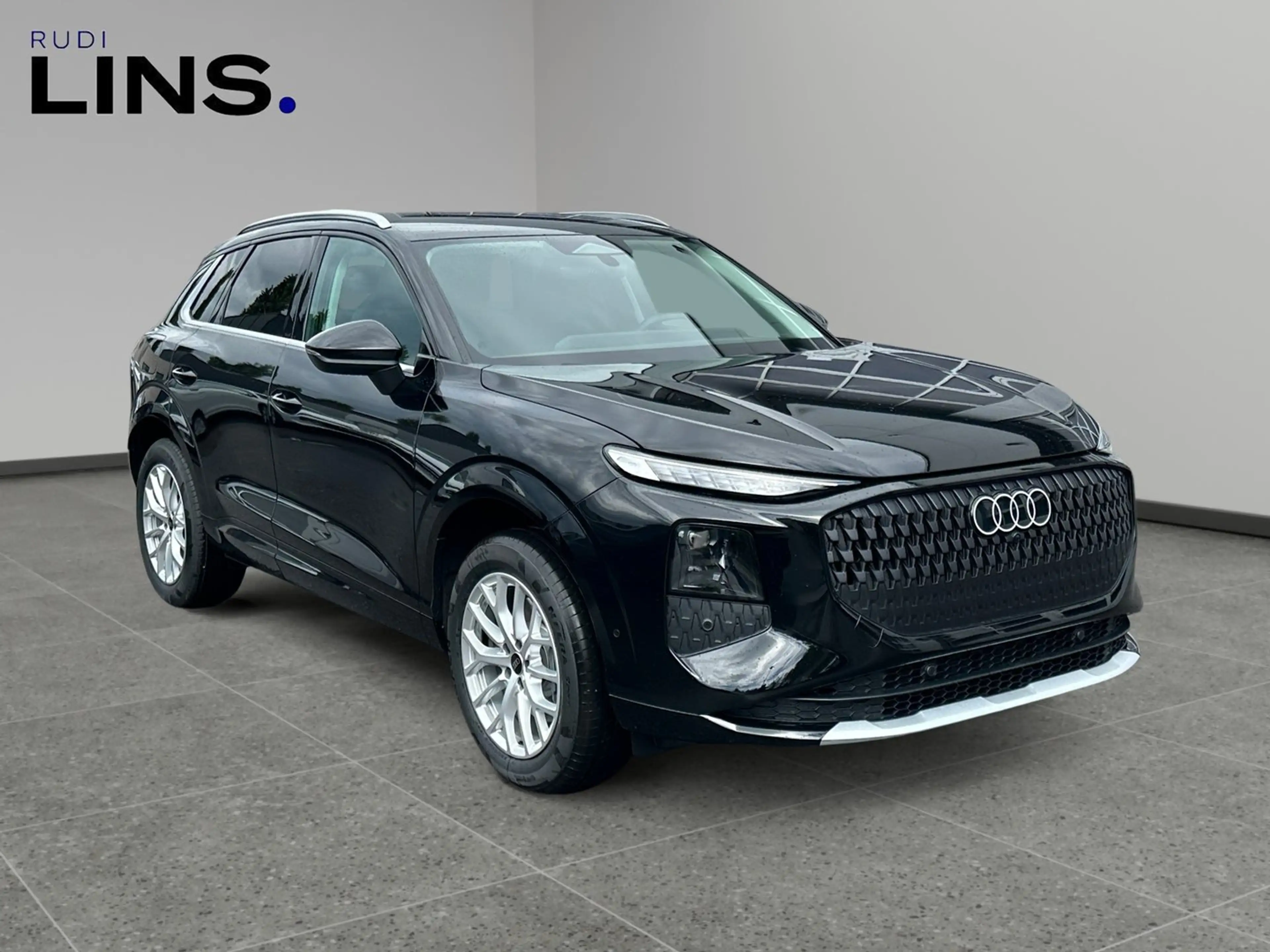 Audi Q3 TFSI quattro 150 kW  intense — photo 7