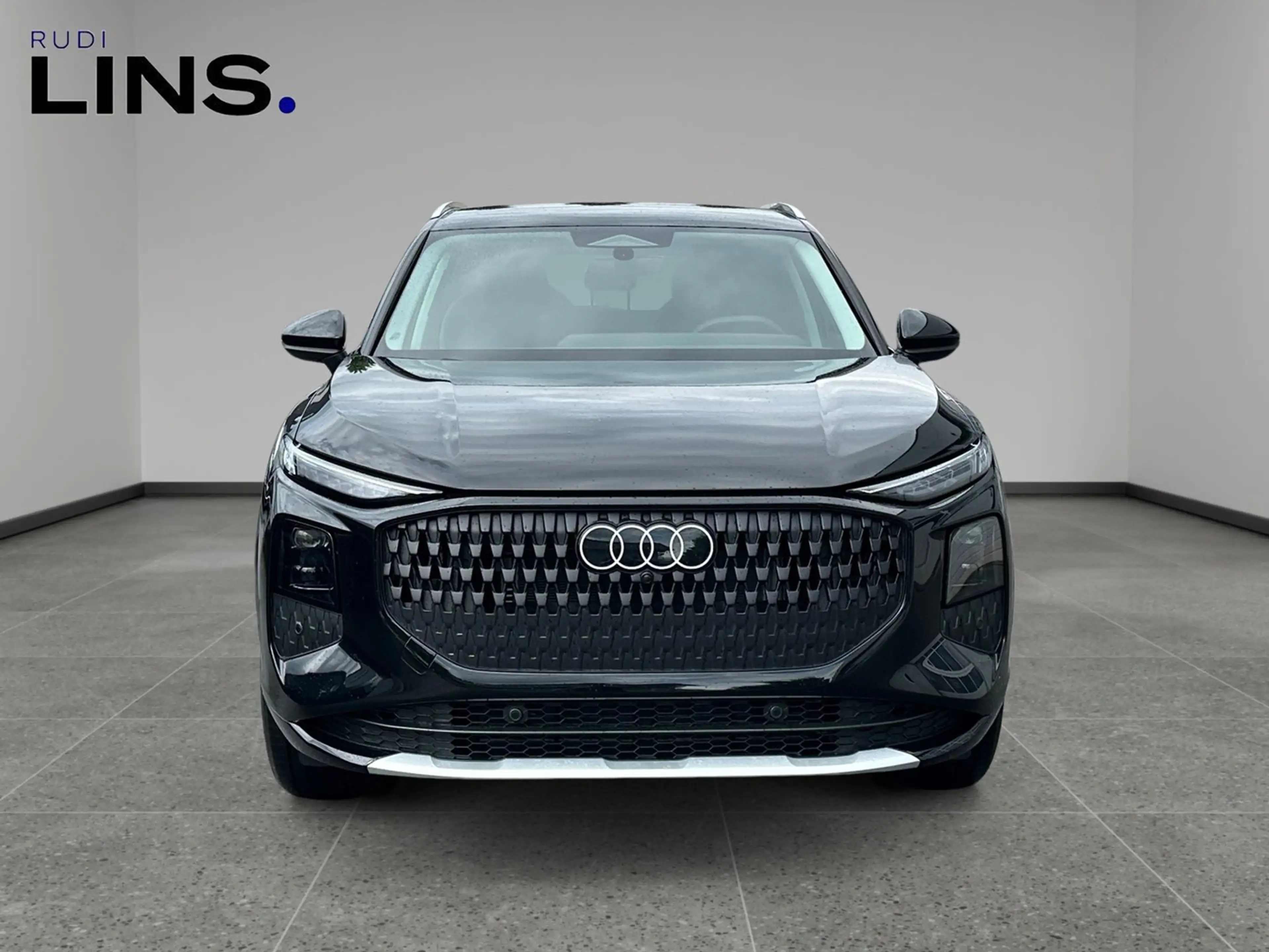 Audi Q3 TFSI quattro 150 kW  intense — photo 8