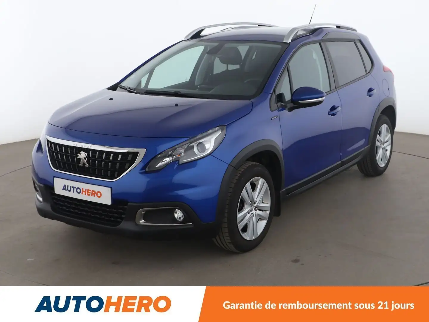 Peugeot 2008 1.2 PureTech Signature EAT6 Bleu - 1