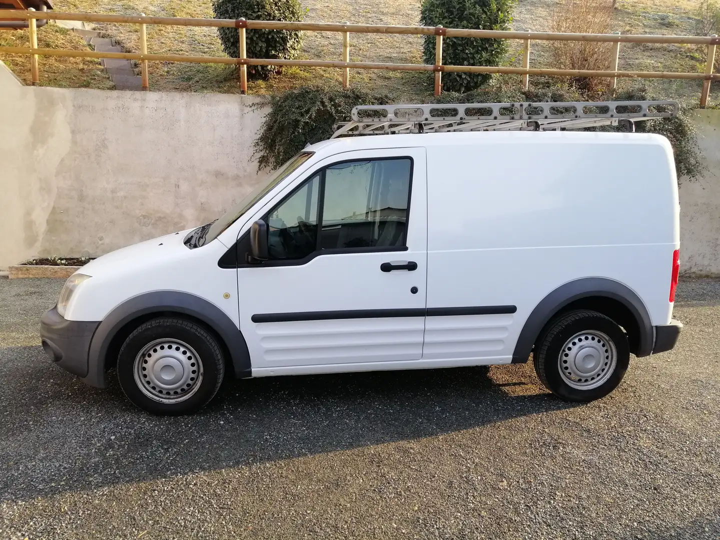 Ford Transit Connect White - 1