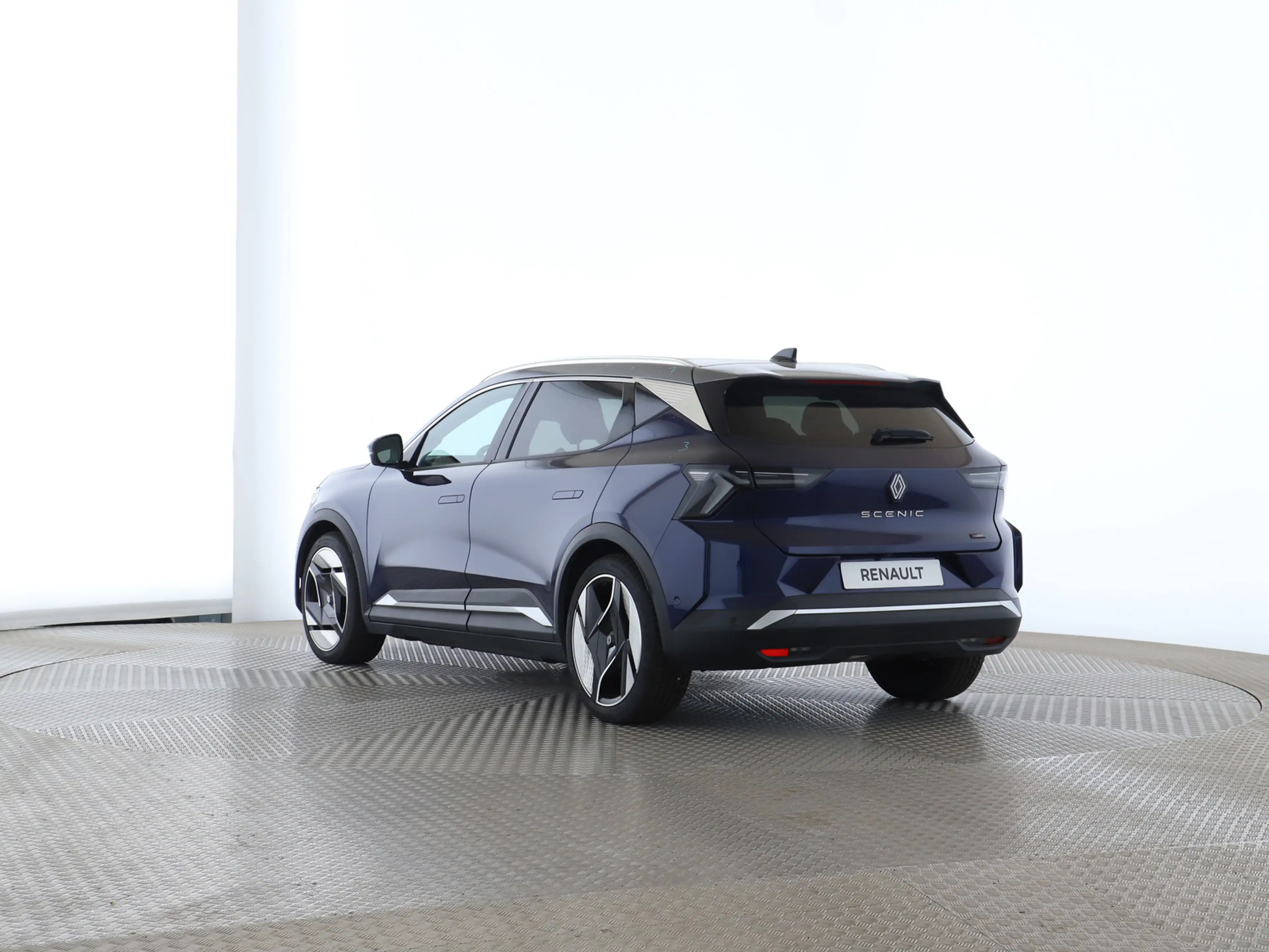 Renault Scenic 100% ele Iconic 220 Long Range SHZ — photo 4