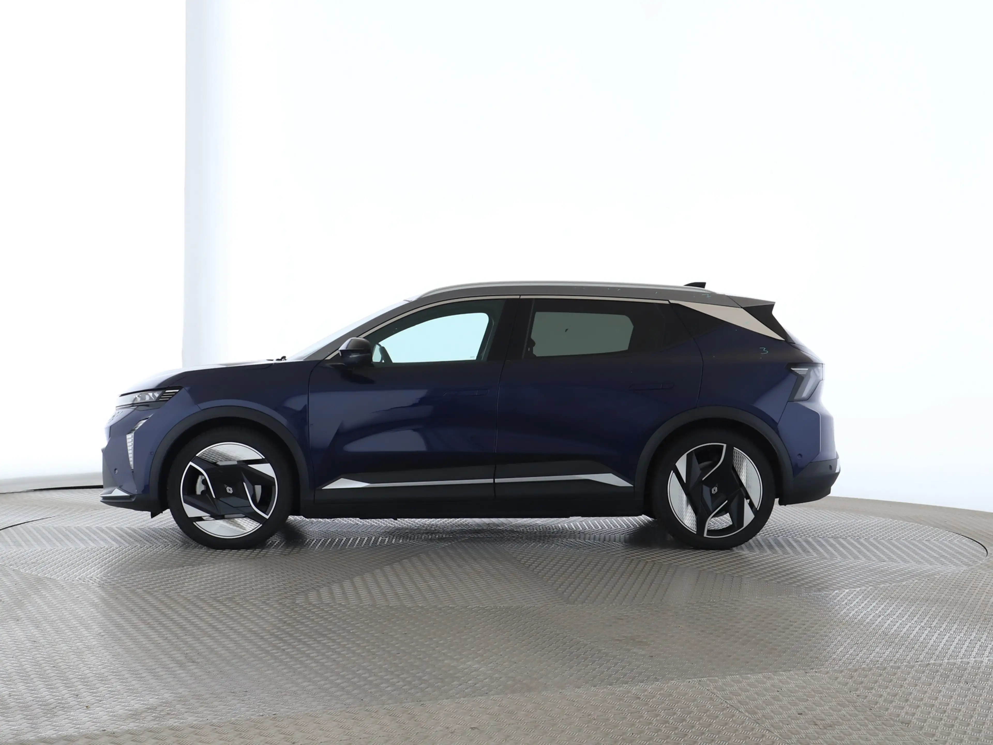 Renault Scenic 100% ele Iconic 220 Long Range SHZ — photo 2