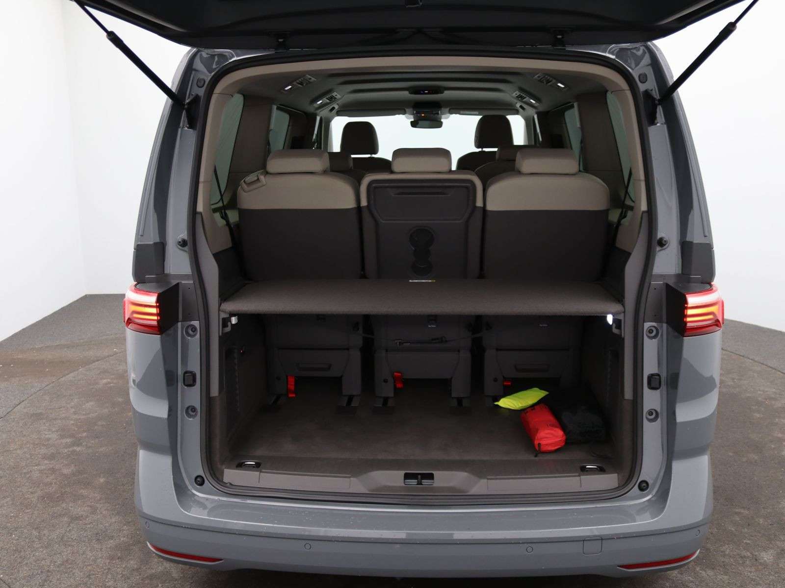 Volkswagen T7