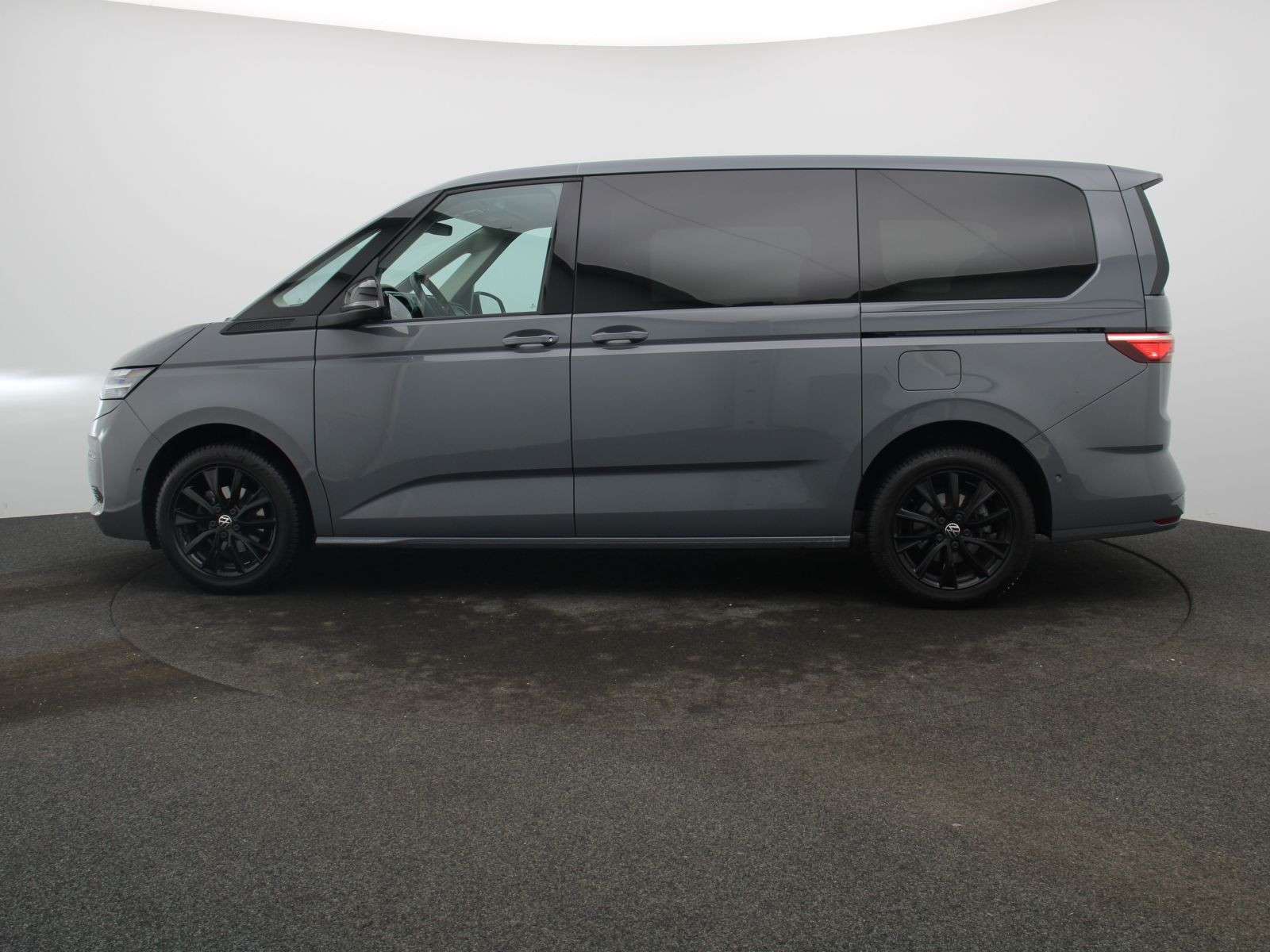 Volkswagen T7