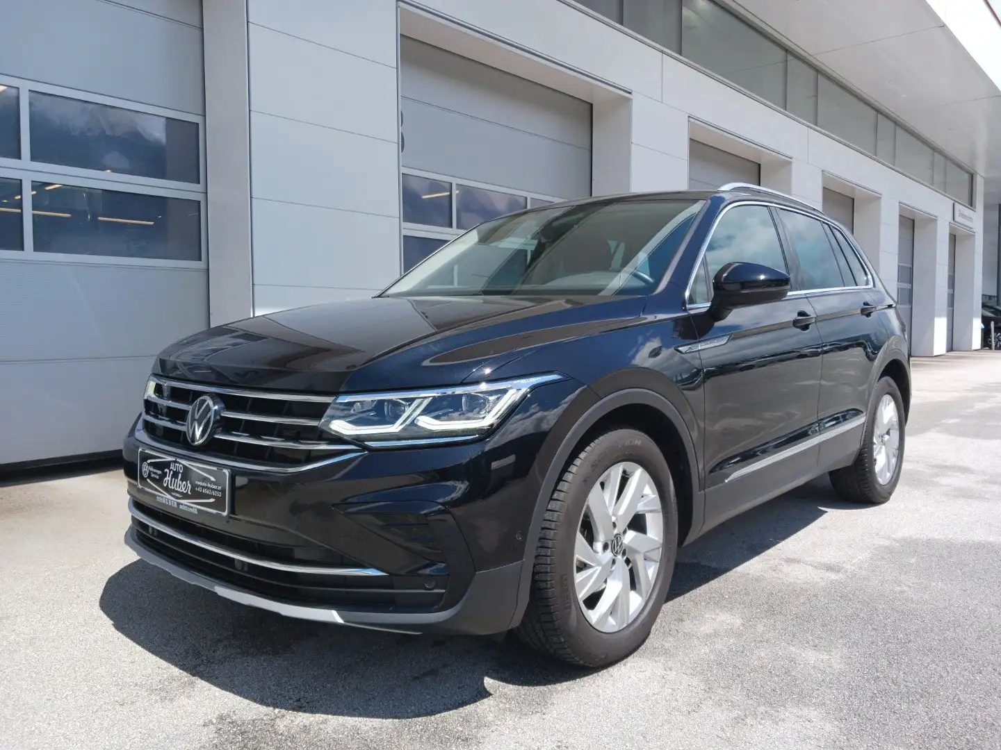 Volkswagen Tiguan Elegance Schwarz - 1