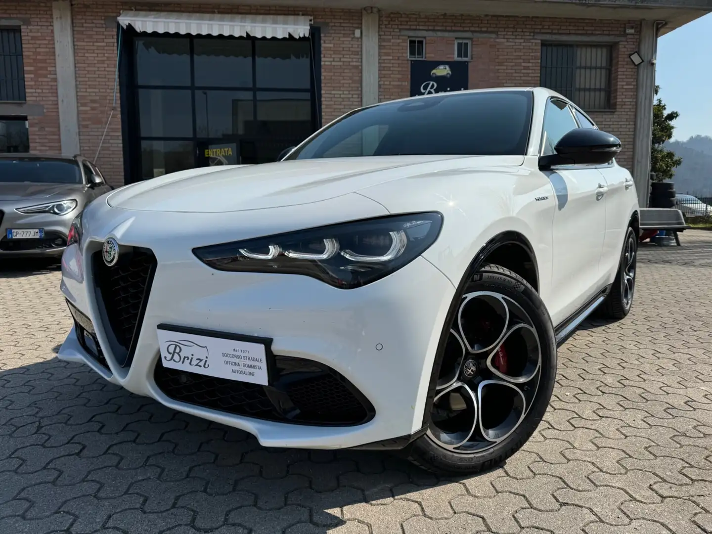 Alfa Romeo Stelvio 2.2 Turbodiesel 210 CV AT8 Q4 Veloce Grijs - 1