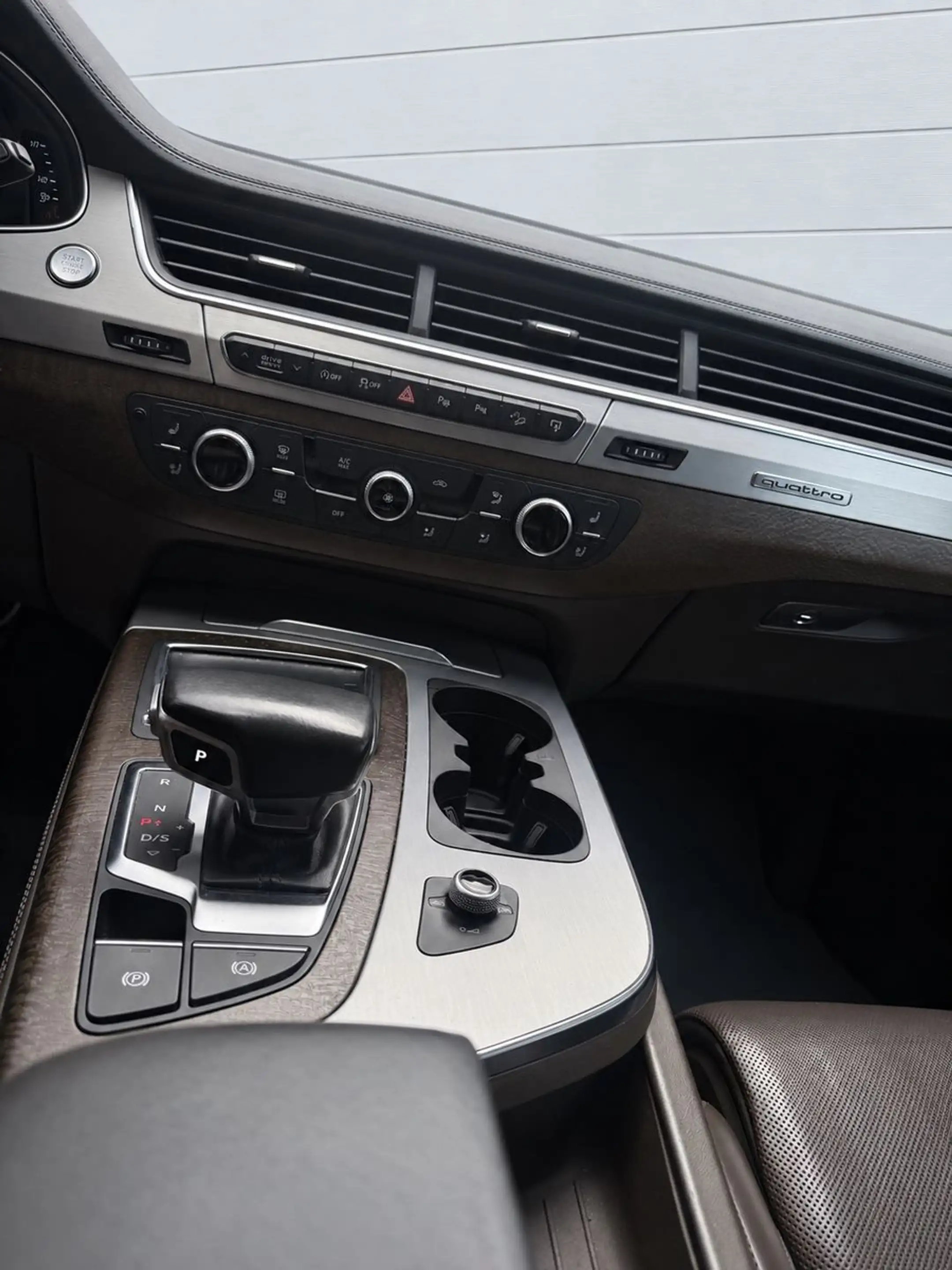 Audi Q7 3.0 TDI quattro, Matrix,Leder,AHK — photo 11