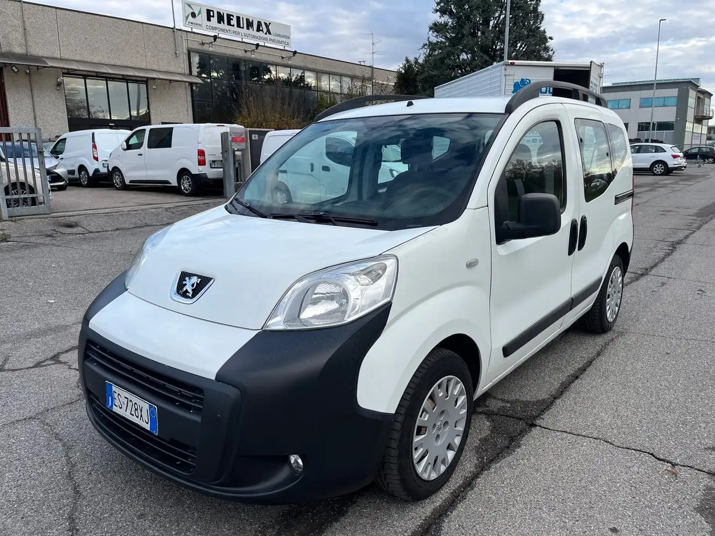 Peugeot Bipper Bipper Tepee 1.3 HDi 75CV Bianco - 1