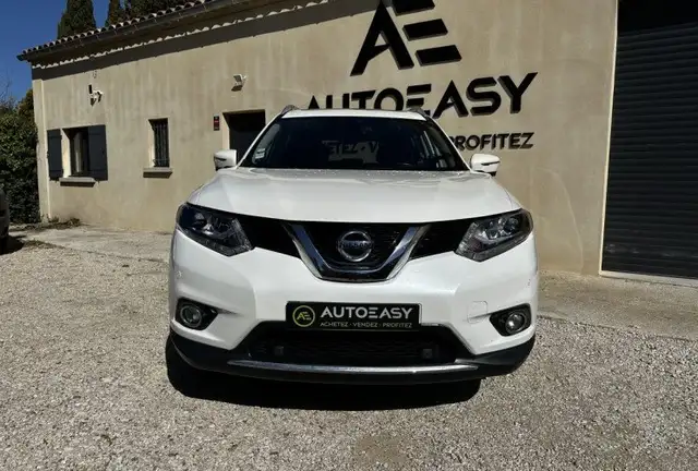 Nissan X-Trail view 8