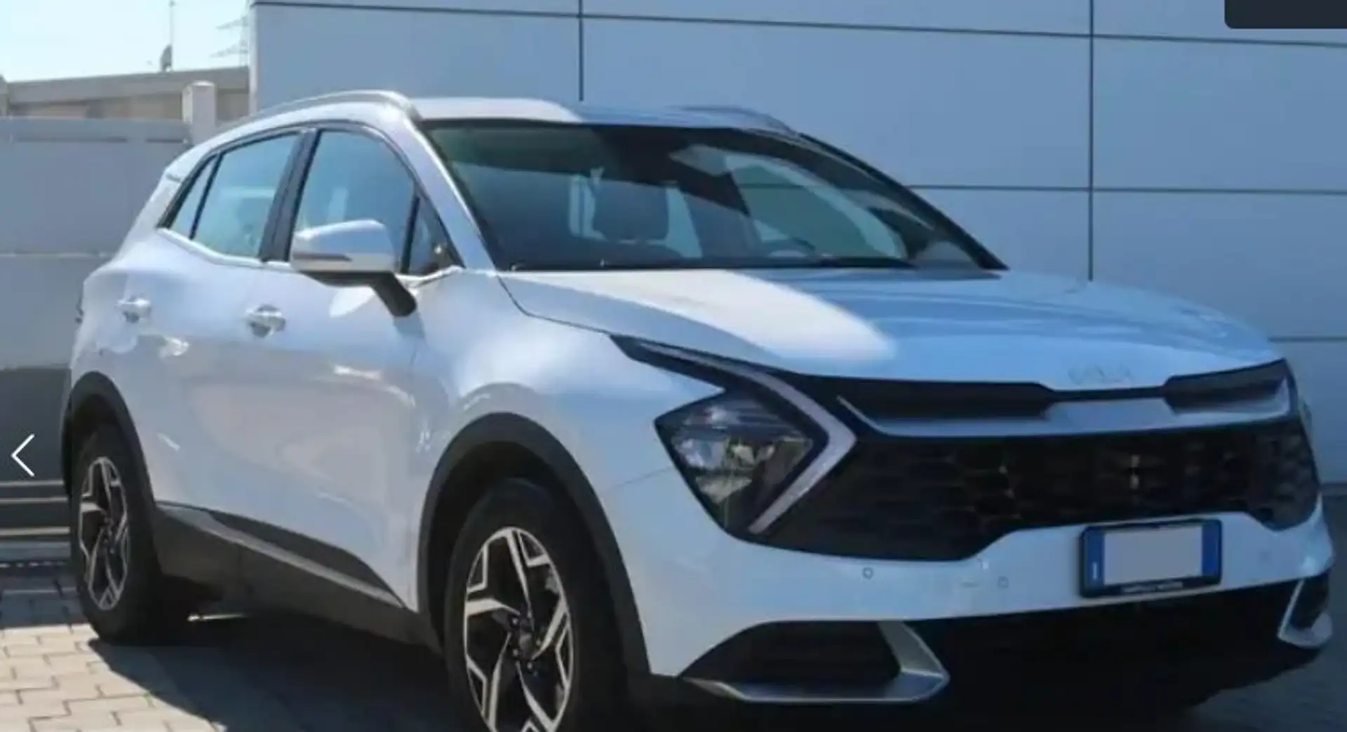 Kia Sportage 1.6 HIBRID/BZ mhev Business+AUTOMATICA Blanc - 1