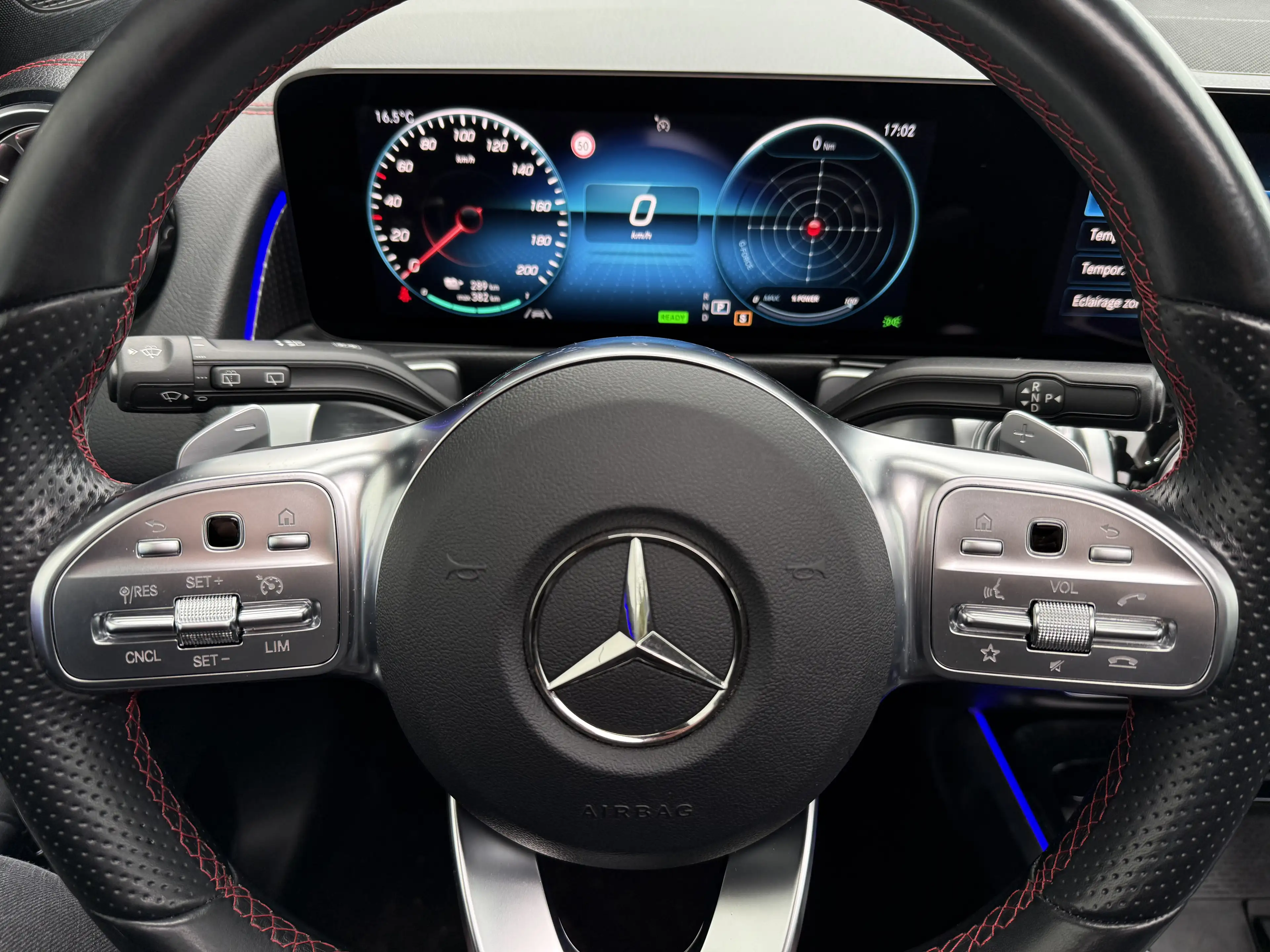 Mercedes-Benz EQB 300 4x4 7pl. 66.5 kWh AMG PACK INT/EXT NIGHT ÉDITION — photo 14