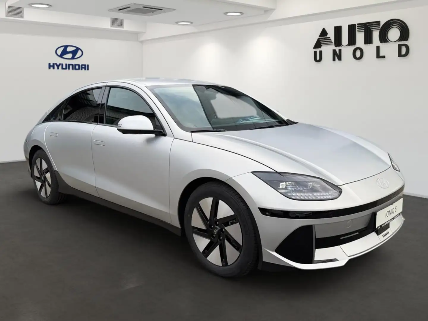 Hyundai IONIQ 6 ***Techniq+Park/Sitz-Paket + V2L*** Silber - 2